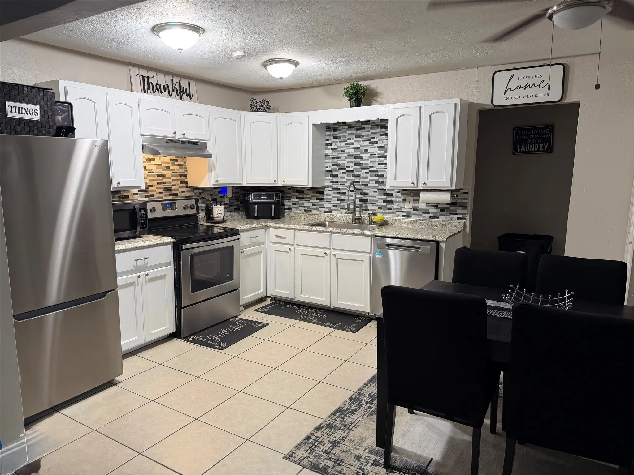 Single Family Residence For Sale in Tarrant County , 1224 Whittenburg Drive, Fort Worth, Texas 76134, 3 Bedroom, 2 Bathroom, 2 Garage spaces, 1,372 Sqft, built in 1978, mls#21345464, Real Estate Agent in Fort Worth, Homes For Sale in Tarrant county, Homes For Sale in Fort Worth, Realtor in Fort Worth Texas, Real Estate Brokerage Independent Realty Texas, Luminita Cordes Realtor