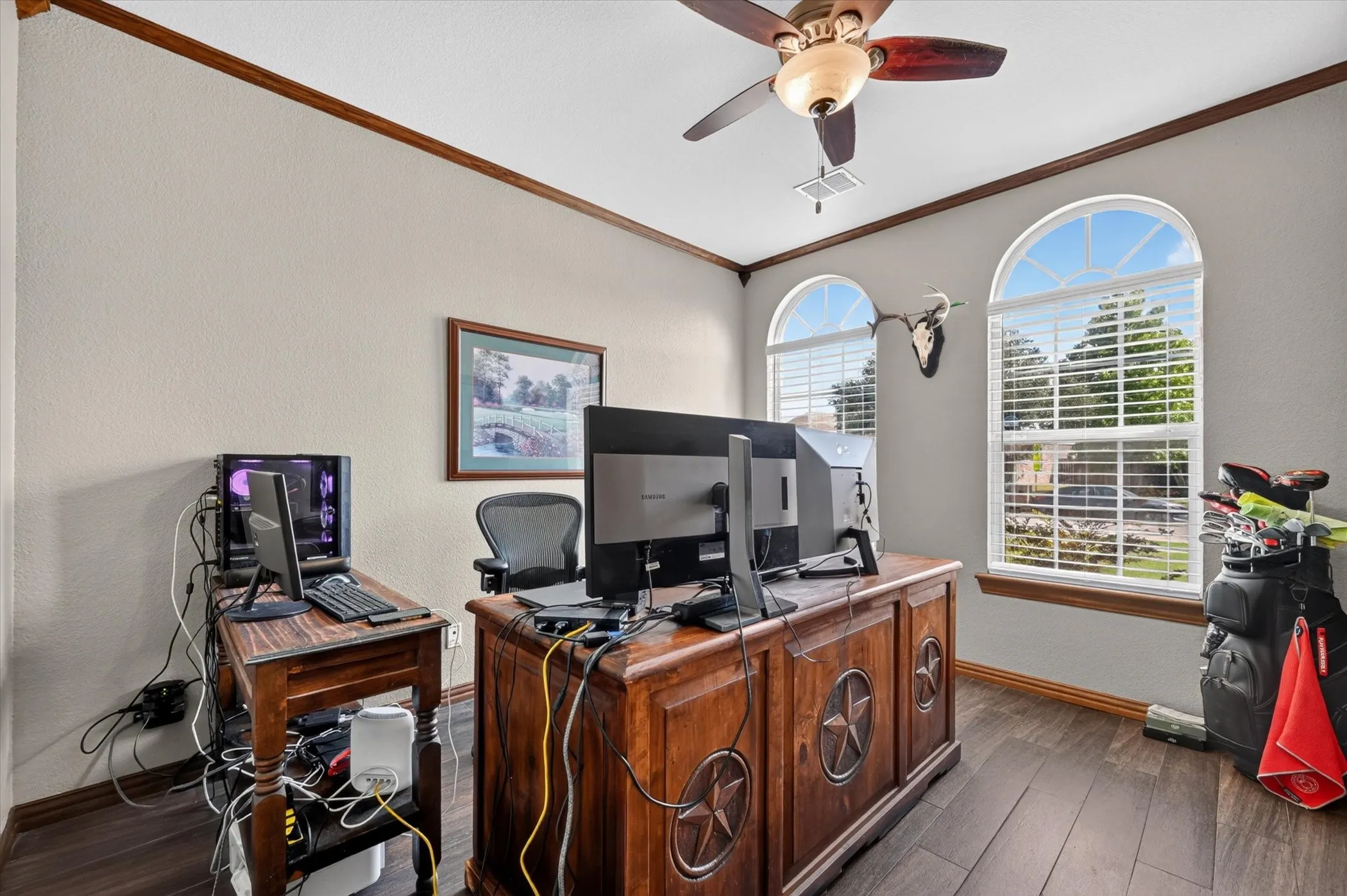 Single Family Residence For Sale in Denton County , 16157 Cowboy Trail, Fort Worth, Texas 76247, 4 Bedroom, 3 Bathroom, 2 Garage spaces, 2,611 Sqft, built in 2002, mls#21345462, Real Estate Agent in Fort Worth, Homes For Sale in Denton county, Homes For Sale in Fort Worth, Realtor in Fort Worth Texas, Real Estate Brokerage Independent Realty Texas, Luminita Cordes Realtor