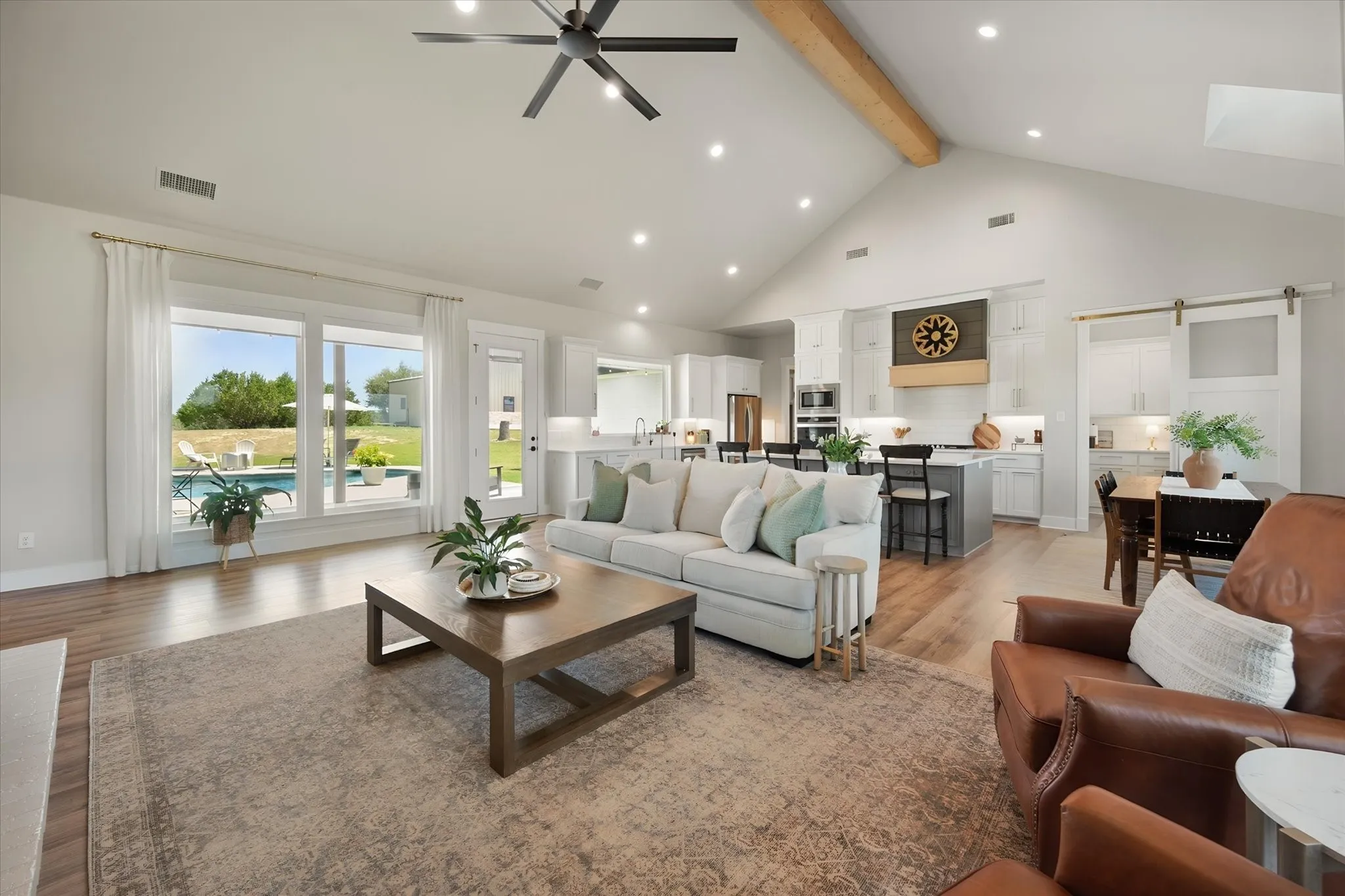 Single Family Residence For Sale in Parker County , 2119 Eagles Ridge Drive, Weatherford, Texas 76087, 4 Bedroom, 3 Bathroom, 2 Garage spaces, 2,762 Sqft, built in 2021, mls#21340245, Real Estate Agent in Weatherford, Homes For Sale in Parker county, Homes For Sale in Weatherford, Realtor in Weatherford Texas, Real Estate Brokerage Independent Realty Texas, Luminita Cordes Realtor