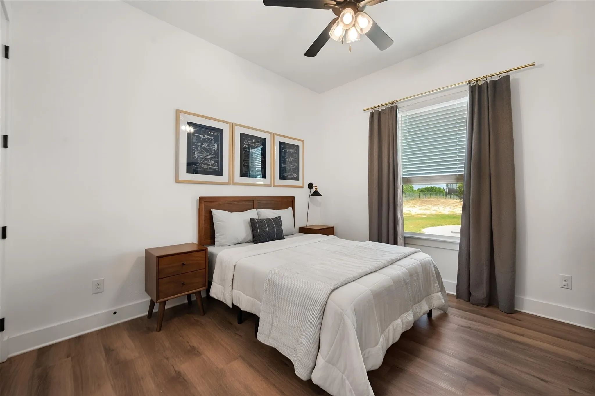 Single Family Residence For Sale in Parker County , 2119 Eagles Ridge Drive, Weatherford, Texas 76087, 4 Bedroom, 3 Bathroom, 2 Garage spaces, 2,762 Sqft, built in 2021, mls#21340245, Real Estate Agent in Weatherford, Homes For Sale in Parker county, Homes For Sale in Weatherford, Realtor in Weatherford Texas, Real Estate Brokerage Independent Realty Texas, Luminita Cordes Realtor