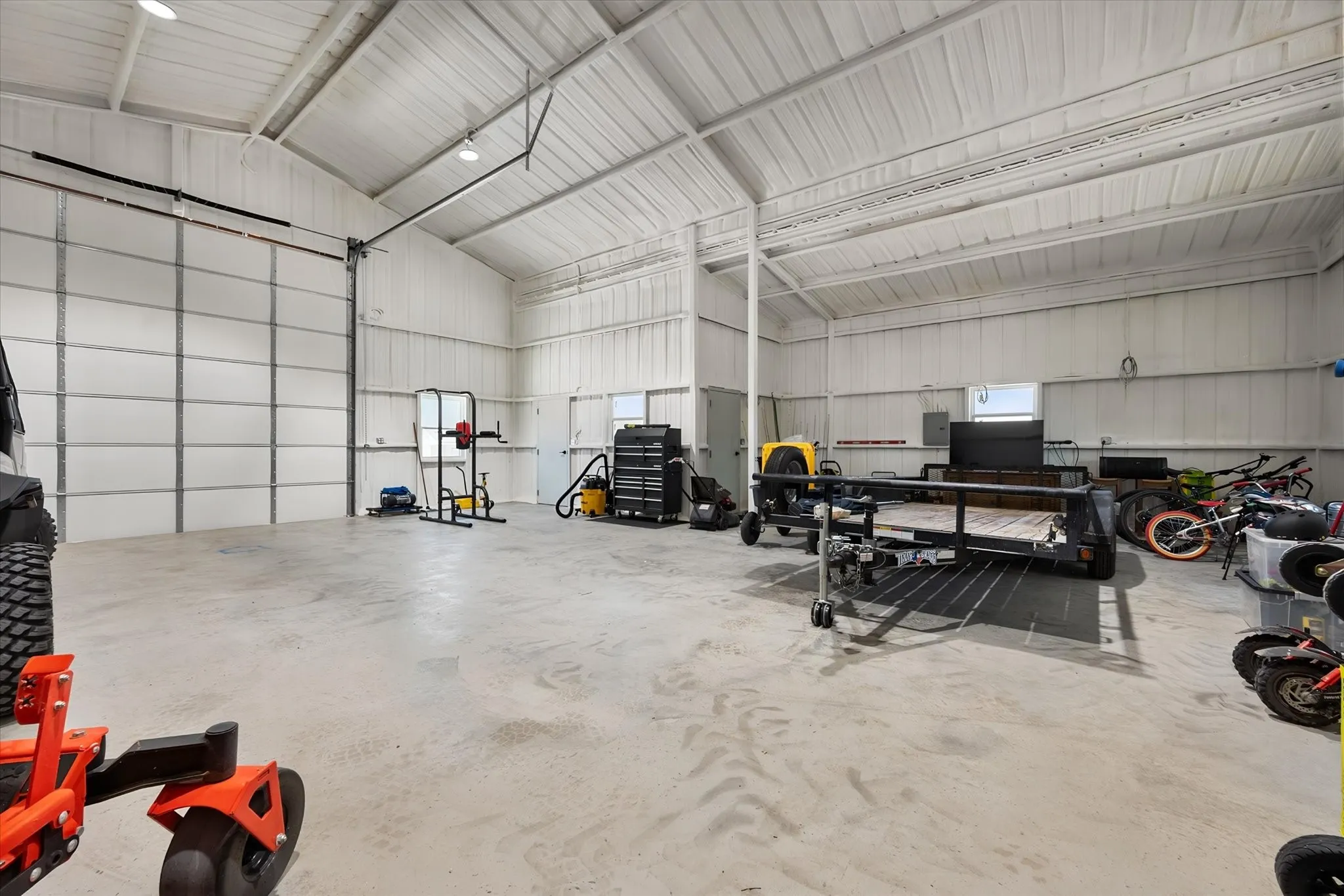 Single Family Residence For Sale in Parker County , 2119 Eagles Ridge Drive, Weatherford, Texas 76087, 4 Bedroom, 3 Bathroom, 2 Garage spaces, 2,762 Sqft, built in 2021, mls#21340245, Real Estate Agent in Weatherford, Homes For Sale in Parker county, Homes For Sale in Weatherford, Realtor in Weatherford Texas, Real Estate Brokerage Independent Realty Texas, Luminita Cordes Realtor