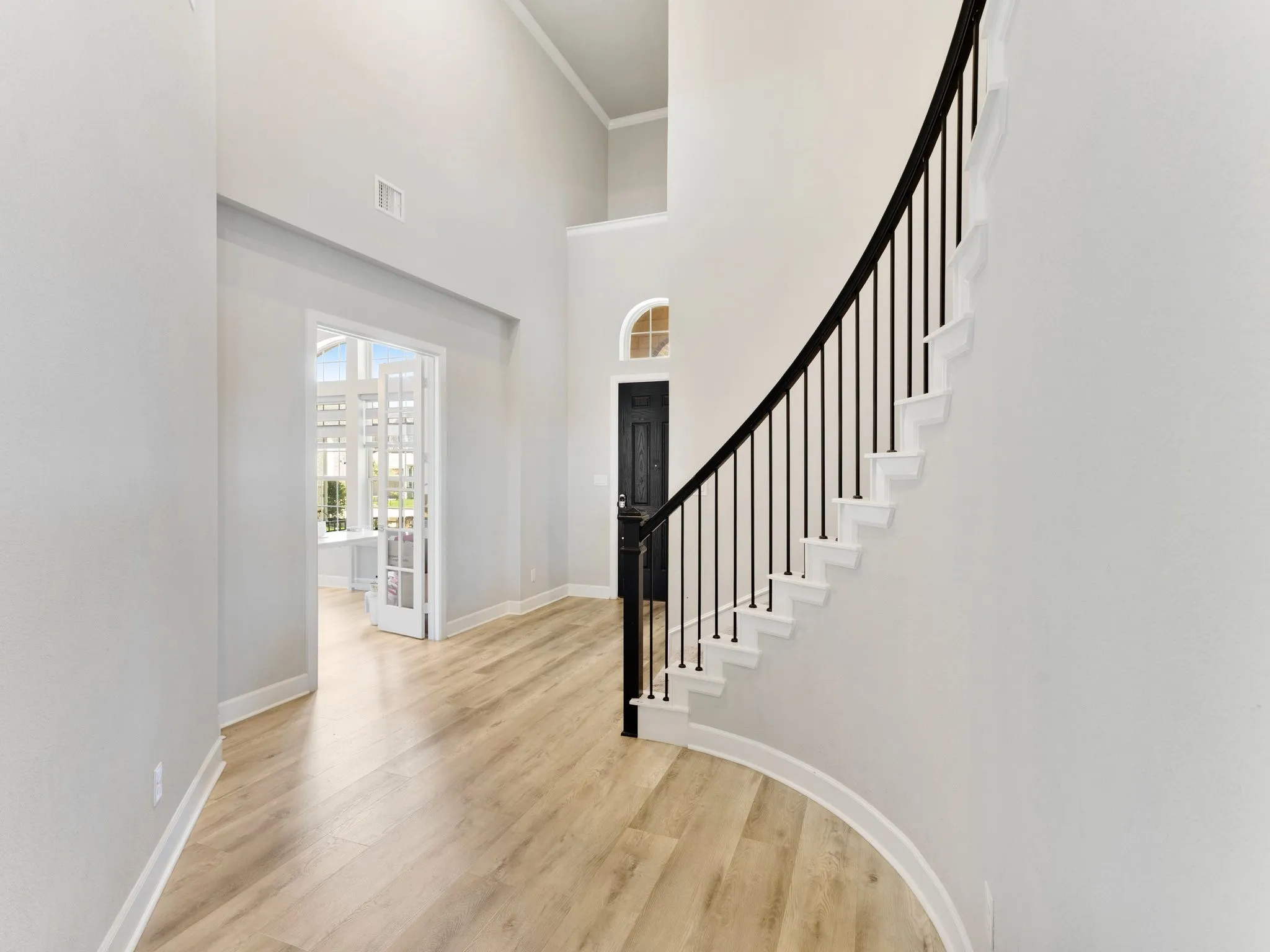 Single Family Residence For Sale in Johnson County , 3204 Julian Street, Mansfield, Texas 76063, 4 Bedroom, 4 Bathroom, 2 Garage spaces, 3,286 Sqft, built in 2020, mls#21345467, Real Estate Agent in Mansfield, Homes For Sale in Johnson county, Homes For Sale in Mansfield, Realtor in Mansfield Texas, Real Estate Brokerage Independent Realty Texas, Luminita Cordes Realtor