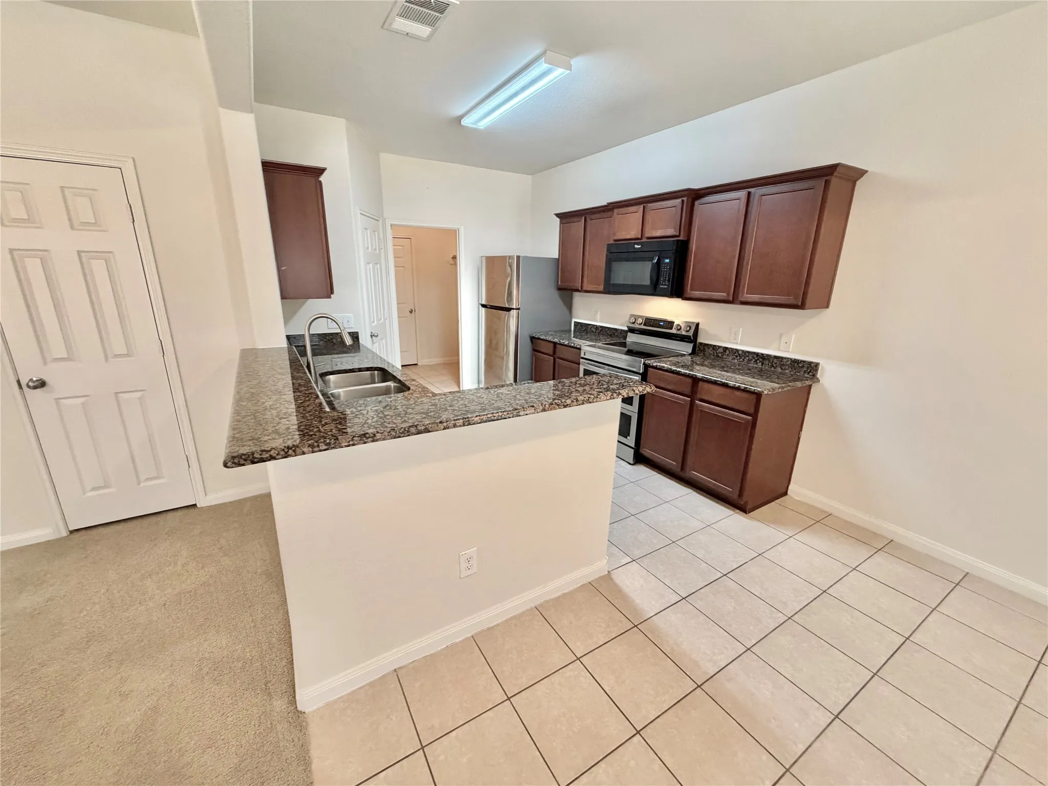 Single Family Residence For Rent in Denton County , 1105 First Street, Sanger, Texas 76266, 4 Bedroom, 3 Bathroom, 2 Garage spaces, 2,162 Sqft, built in 2012, mls#21345441, Real Estate Agent in Sanger, Homes For Rent in Denton county, Homes For Rent in Sanger, Realtor in Sanger Texas, Real Estate Brokerage Independent Realty Texas, Luminita Cordes Realtor