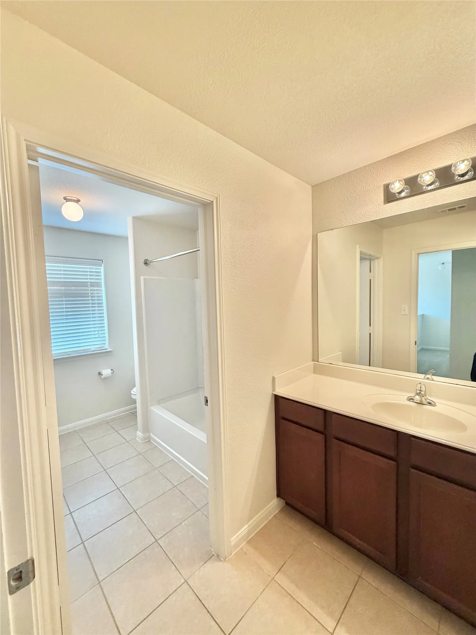 Single Family Residence For Rent in Denton County , 1105 First Street, Sanger, Texas 76266, 4 Bedroom, 3 Bathroom, 2 Garage spaces, 2,162 Sqft, built in 2012, mls#21345441, Real Estate Agent in Sanger, Homes For Rent in Denton county, Homes For Rent in Sanger, Realtor in Sanger Texas, Real Estate Brokerage Independent Realty Texas, Luminita Cordes Realtor
