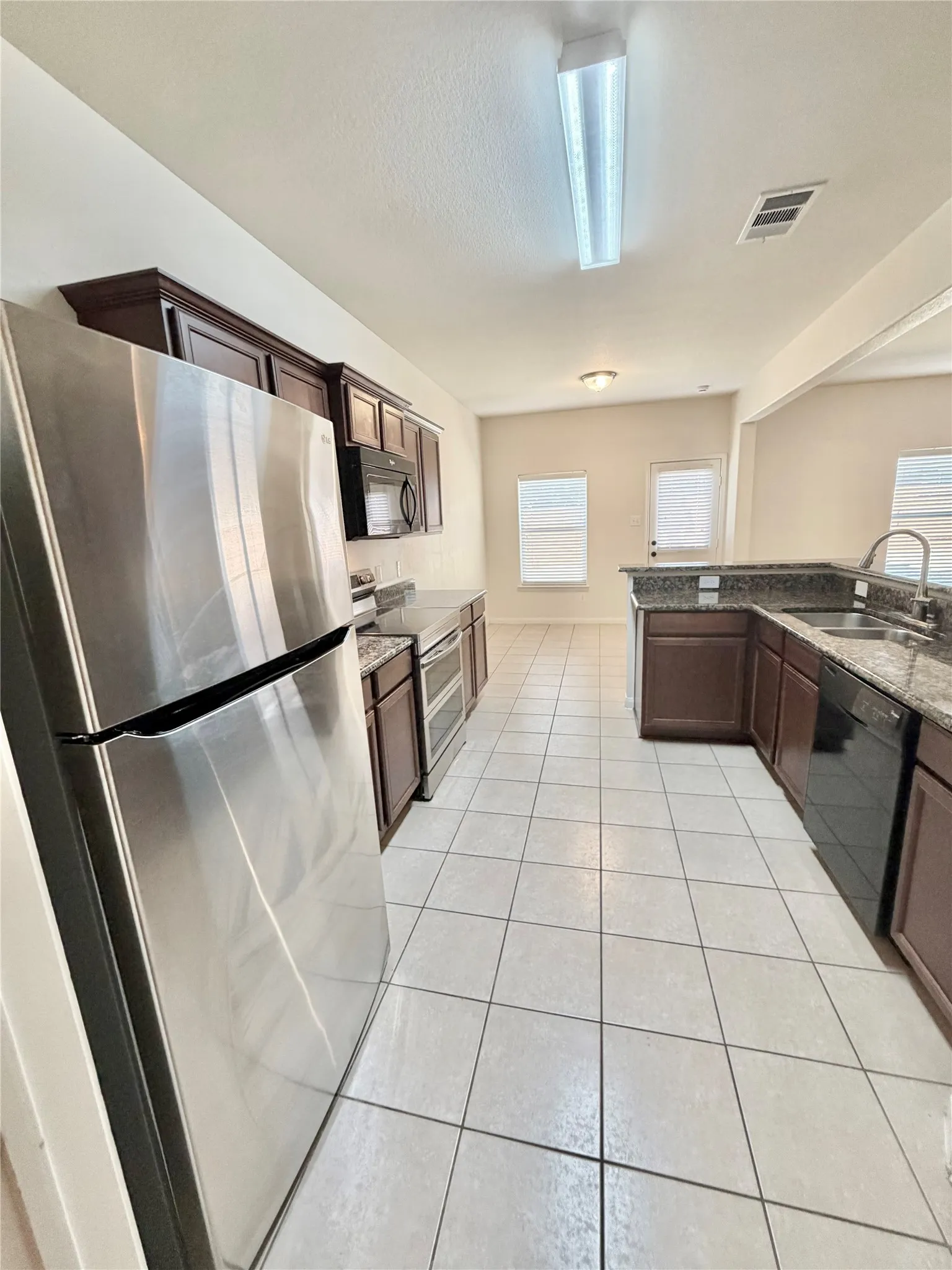 Single Family Residence For Rent in Denton County , 1105 First Street, Sanger, Texas 76266, 4 Bedroom, 3 Bathroom, 2 Garage spaces, 2,162 Sqft, built in 2012, mls#21345441, Real Estate Agent in Sanger, Homes For Rent in Denton county, Homes For Rent in Sanger, Realtor in Sanger Texas, Real Estate Brokerage Independent Realty Texas, Luminita Cordes Realtor