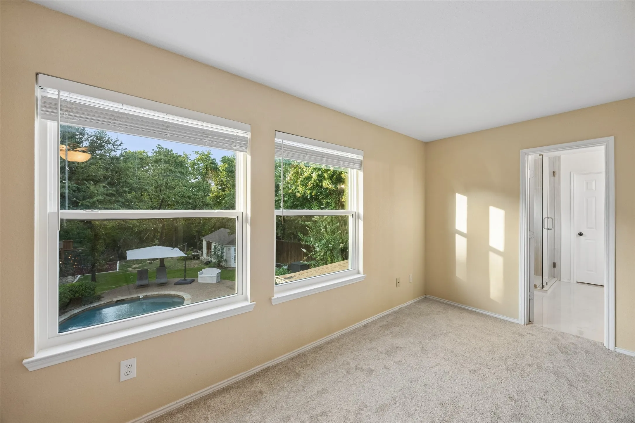 Single Family Residence For Sale in Denton County , 1145 Whispering Trail Circle, Lewisville, Texas 75067, 4 Bedroom, 3 Bathroom, 2 Garage spaces, 3,073 Sqft, built in 2002, mls#21345310, Real Estate Agent in Lewisville, Homes For Sale in Denton county, Homes For Sale in Lewisville, Realtor in Lewisville Texas, Real Estate Brokerage Independent Realty Texas, Luminita Cordes Realtor