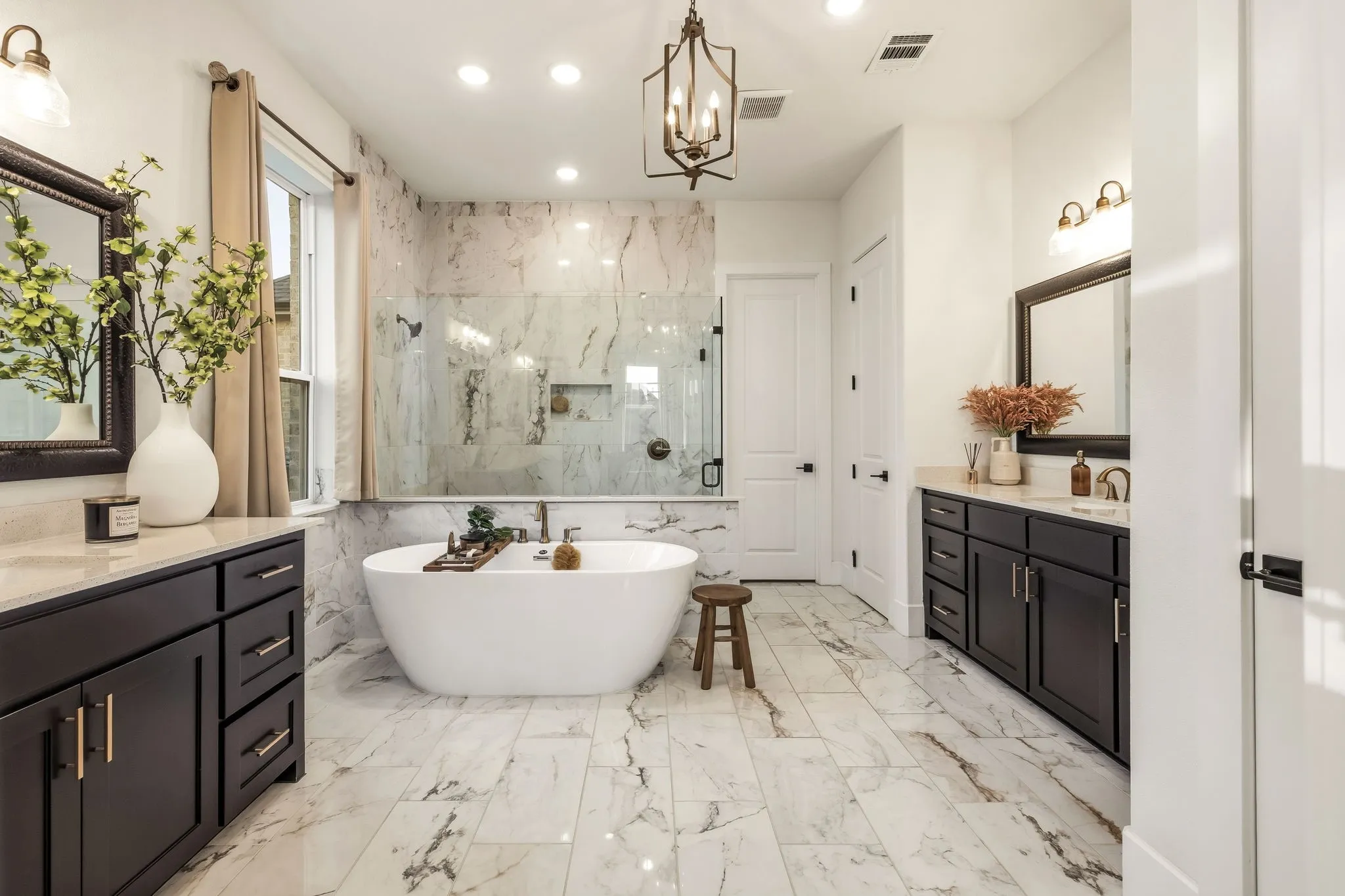 Single Family Residence For Sale in Denton County , 4650 Silver Cliff Drive, Prosper, Texas 75078, 5 Bedroom, 7 Bathroom, 4 Garage spaces, 4,760 Sqft, built in 2022, mls#21340826, Real Estate Agent in Prosper, Homes For Sale in Denton county, Homes For Sale in Prosper, Realtor in Prosper Texas, Real Estate Brokerage Independent Realty Texas, Luminita Cordes Realtor