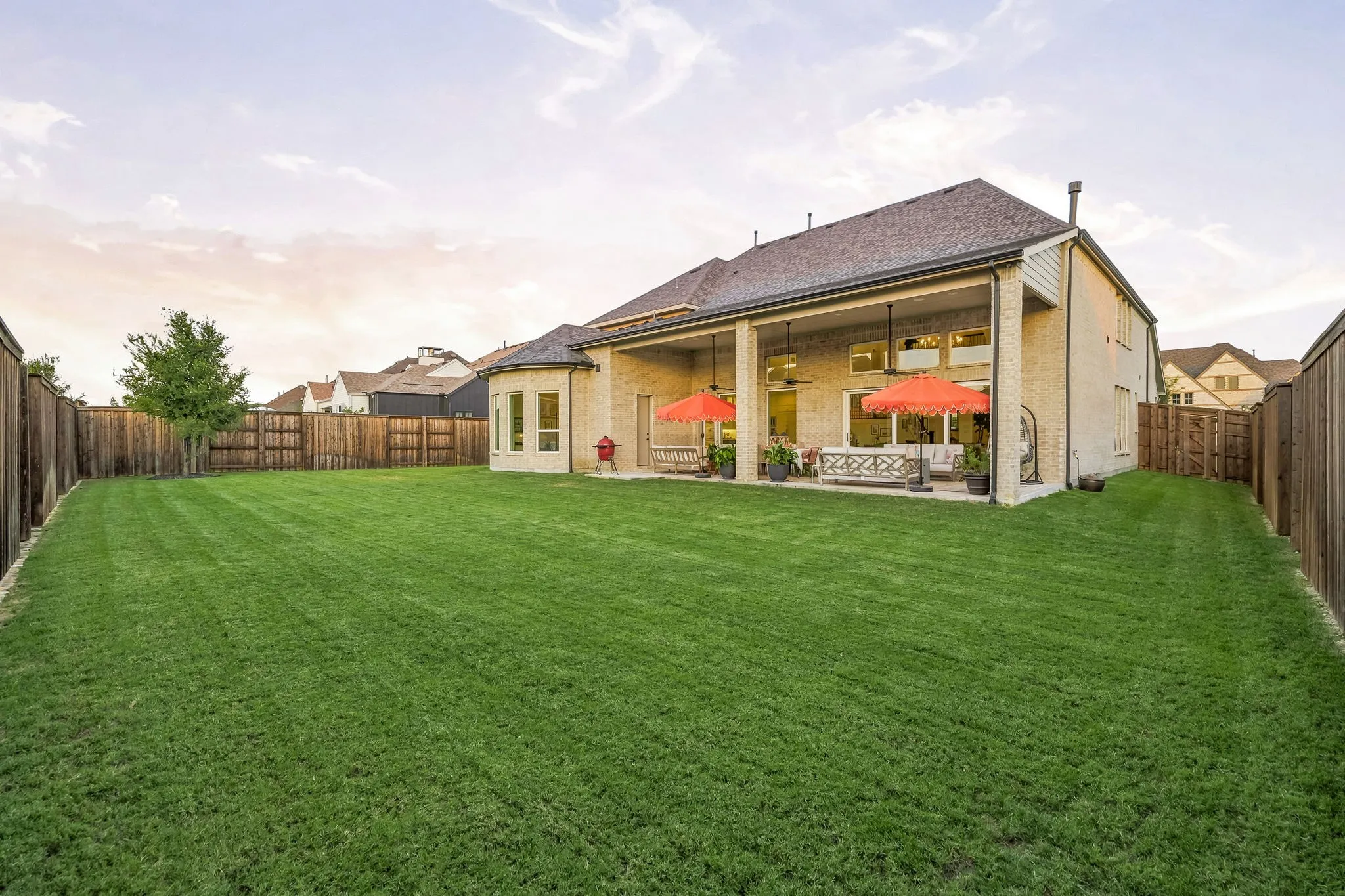 Single Family Residence For Sale in Denton County , 4650 Silver Cliff Drive, Prosper, Texas 75078, 5 Bedroom, 7 Bathroom, 4 Garage spaces, 4,760 Sqft, built in 2022, mls#21340826, Real Estate Agent in Prosper, Homes For Sale in Denton county, Homes For Sale in Prosper, Realtor in Prosper Texas, Real Estate Brokerage Independent Realty Texas, Luminita Cordes Realtor