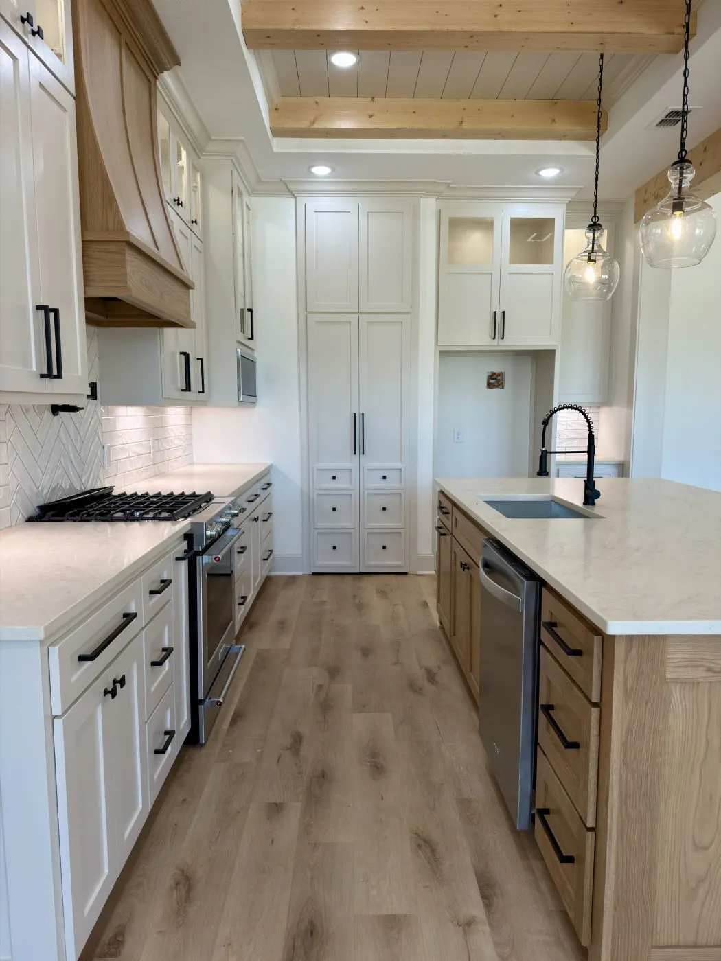 Single Family Residence For Sale in Smith County , 17038 Woodcrest Circle, Lindale, Texas 75771, 4 Bedroom, 3 Bathroom, 2 Garage spaces, 2,390 Sqft, built in 2026, mls#21345461, Real Estate Agent in Lindale, Homes For Sale in Smith county, Homes For Sale in Lindale, Realtor in Lindale Texas, Real Estate Brokerage Independent Realty Texas, Luminita Cordes Realtor
