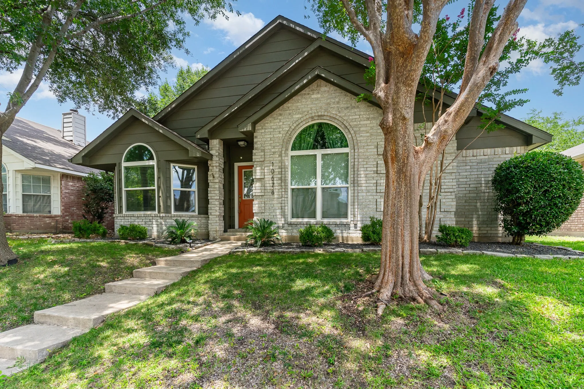 Single Family Residence For Rent in Collin County , 10678 Quest Drive, Frisco, Texas 75035, 3 Bedroom, 2 Bathroom, 2 Garage spaces, 1,421 Sqft, built in 1991, mls#21340607, Real Estate Agent in Frisco, Homes For Rent in Collin county, Homes For Rent in Frisco, Realtor in Frisco Texas, Real Estate Brokerage Independent Realty Texas, Luminita Cordes Realtor