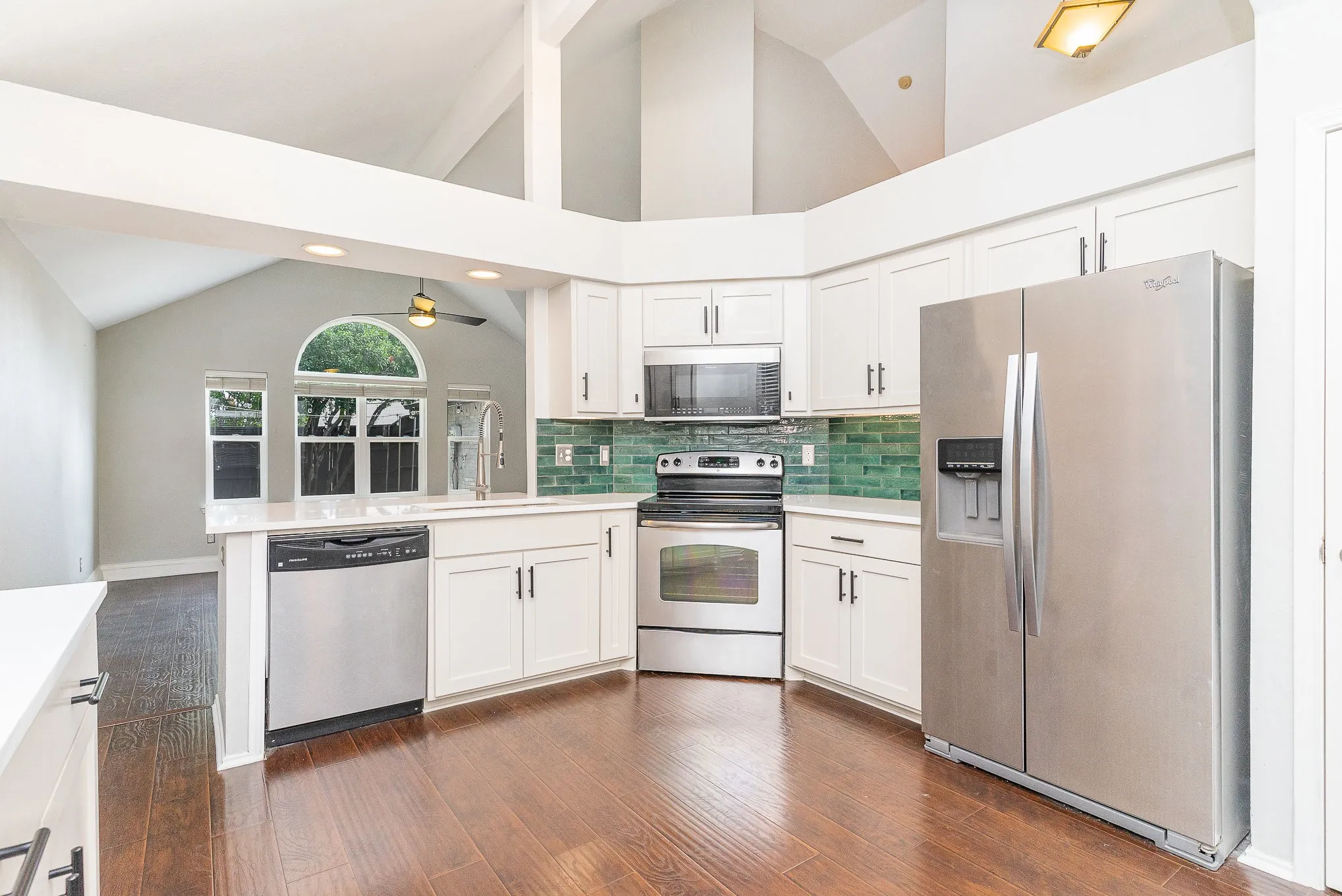 Single Family Residence For Rent in Collin County , 10678 Quest Drive, Frisco, Texas 75035, 3 Bedroom, 2 Bathroom, 2 Garage spaces, 1,421 Sqft, built in 1991, mls#21340607, Real Estate Agent in Frisco, Homes For Rent in Collin county, Homes For Rent in Frisco, Realtor in Frisco Texas, Real Estate Brokerage Independent Realty Texas, Luminita Cordes Realtor