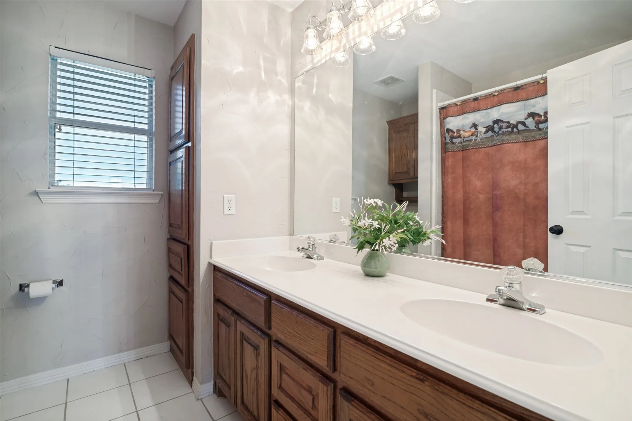 Upstairs bathroom