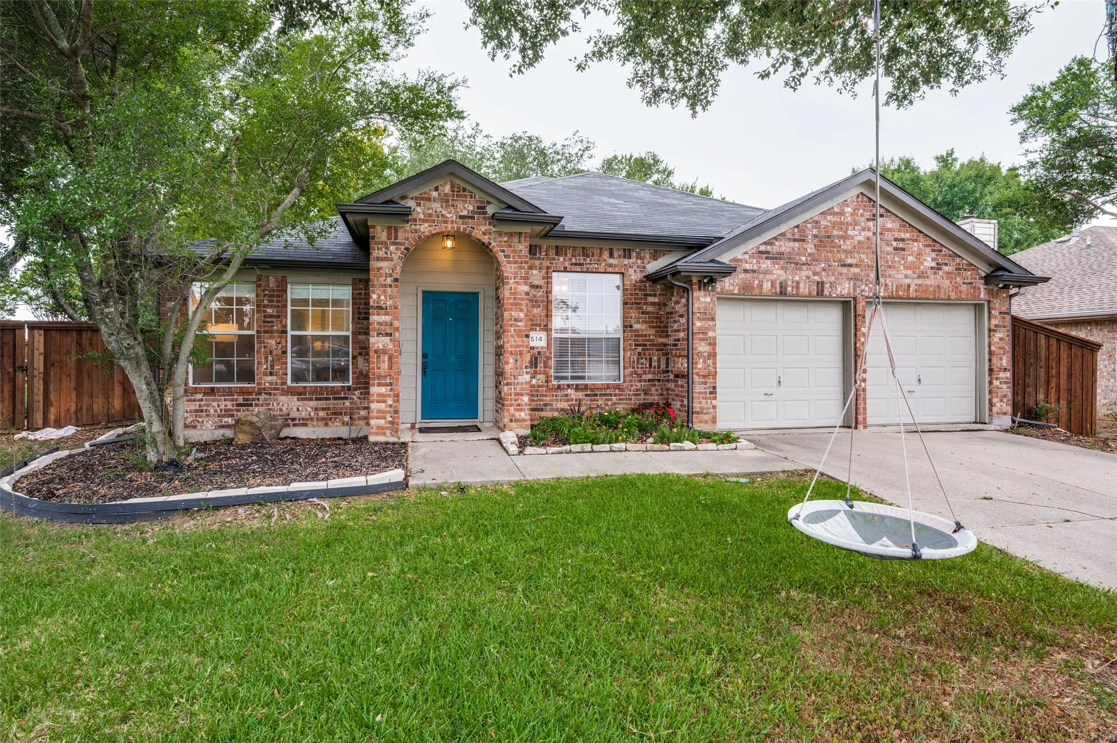 Single Family Residence For Sale in Collin County , 1514 Sandy Ridge, Mc Kinney, Texas 75069, 3 Bedroom, 2 Bathroom, 2 Garage spaces, 1,820 Sqft, built in 1994, mls#21340766, Real Estate Agent in Mc Kinney, Homes For Sale in Collin county, Homes For Sale in Mc Kinney, Realtor in Mc Kinney Texas, Real Estate Brokerage Independent Realty Texas, Luminita Cordes Realtor