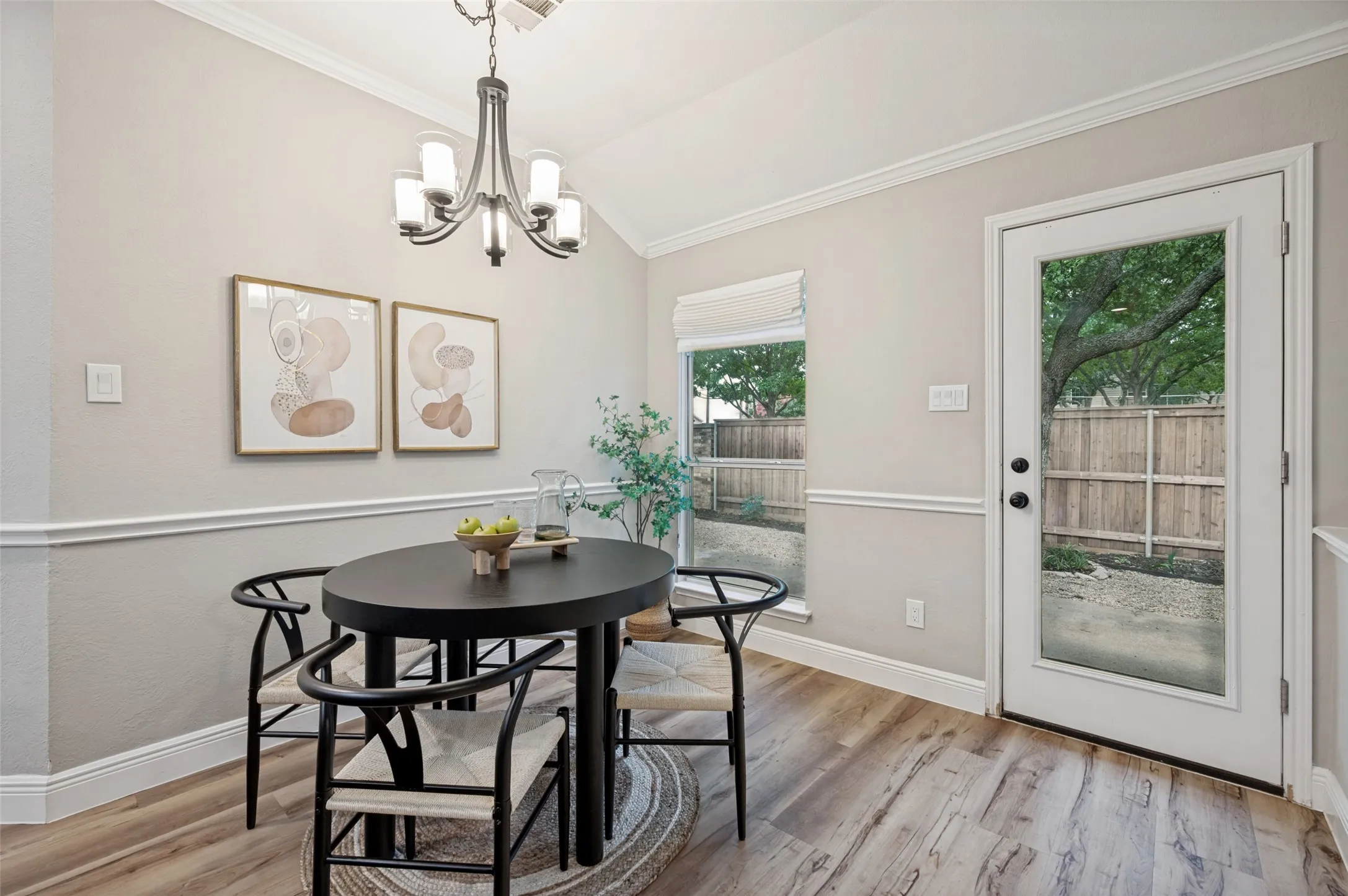 Single Family Residence For Sale in Collin County , 1514 Sandy Ridge, Mc Kinney, Texas 75069, 3 Bedroom, 2 Bathroom, 2 Garage spaces, 1,820 Sqft, built in 1994, mls#21340766, Real Estate Agent in Mc Kinney, Homes For Sale in Collin county, Homes For Sale in Mc Kinney, Realtor in Mc Kinney Texas, Real Estate Brokerage Independent Realty Texas, Luminita Cordes Realtor