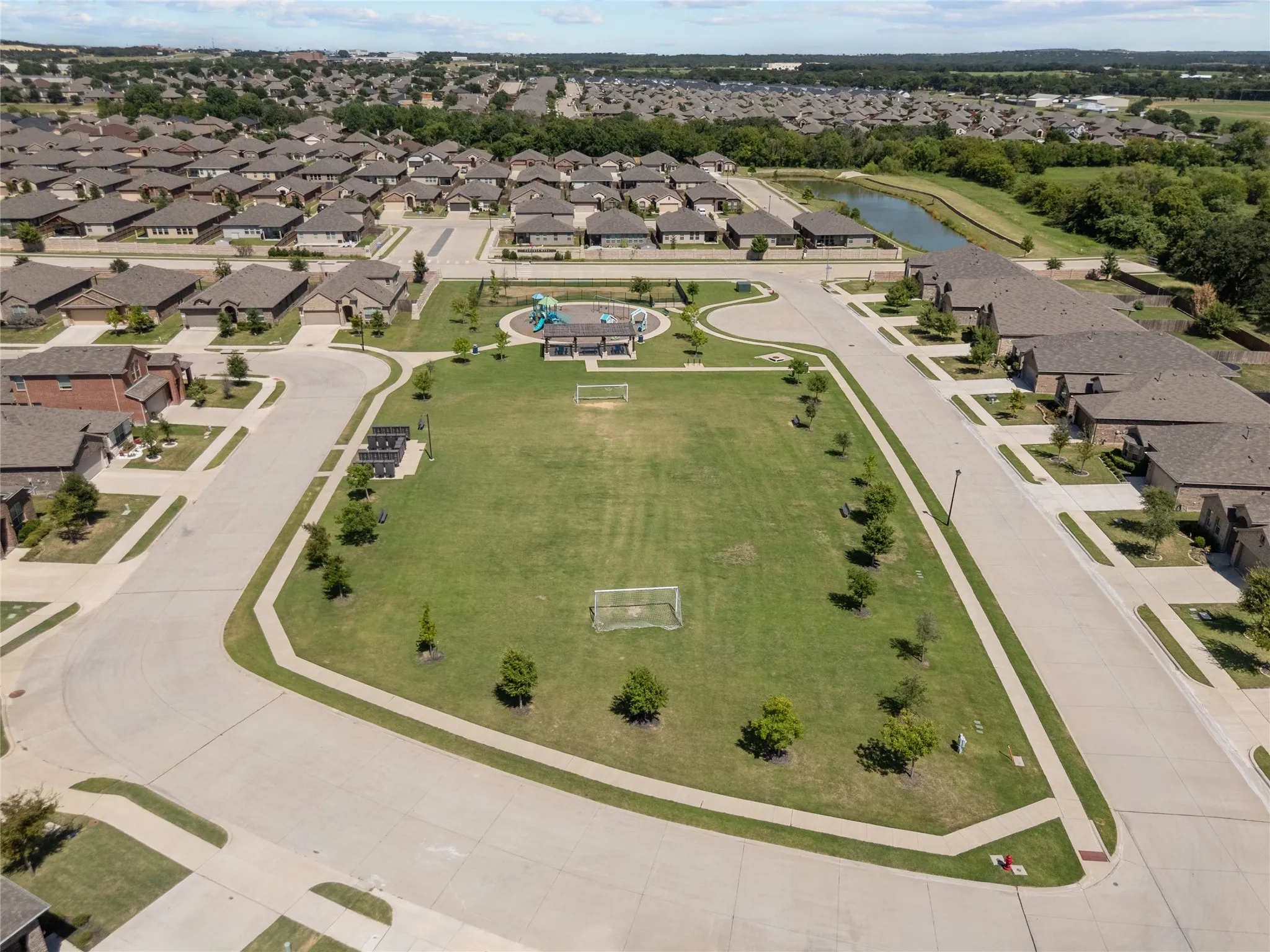 walking distance from Park