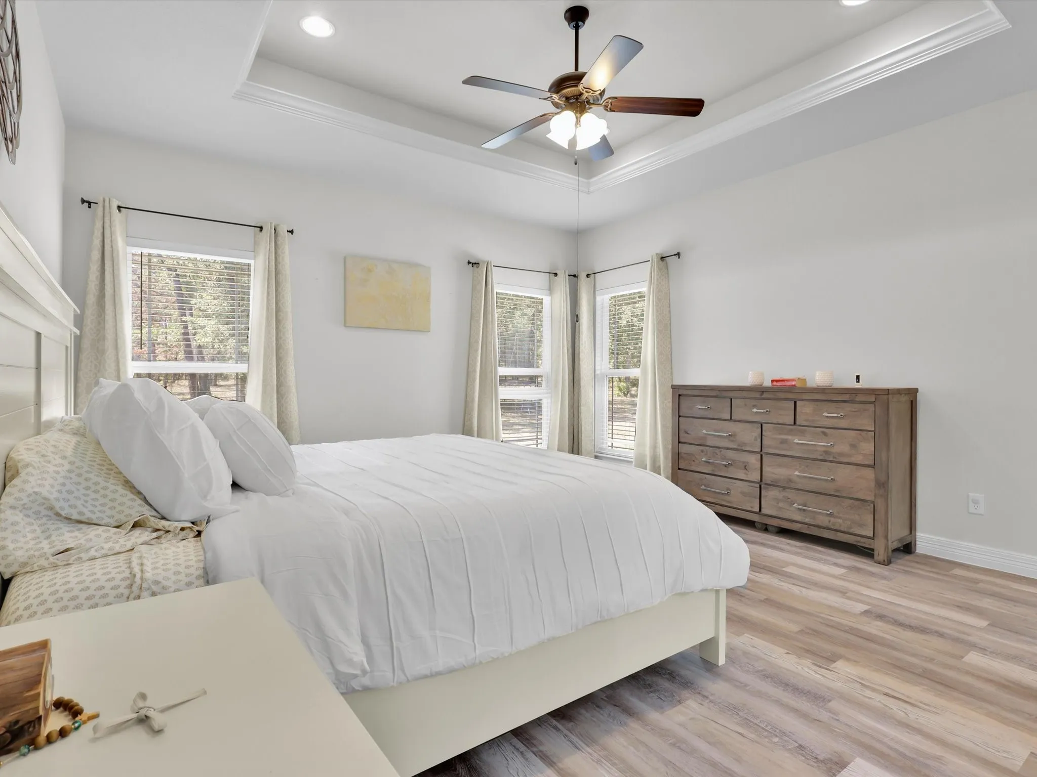 Single Family Residence For Sale in Parker County , 1255 Greg Street, Azle, Texas 76020, 4 Bedroom, 3 Bathroom, 2 Garage spaces, 3,250 Sqft, built in 2014, mls#21343166, Real Estate Agent in Azle, Homes For Sale in Parker county, Homes For Sale in Azle, Realtor in Azle Texas, Real Estate Brokerage Independent Realty Texas, Luminita Cordes Realtor