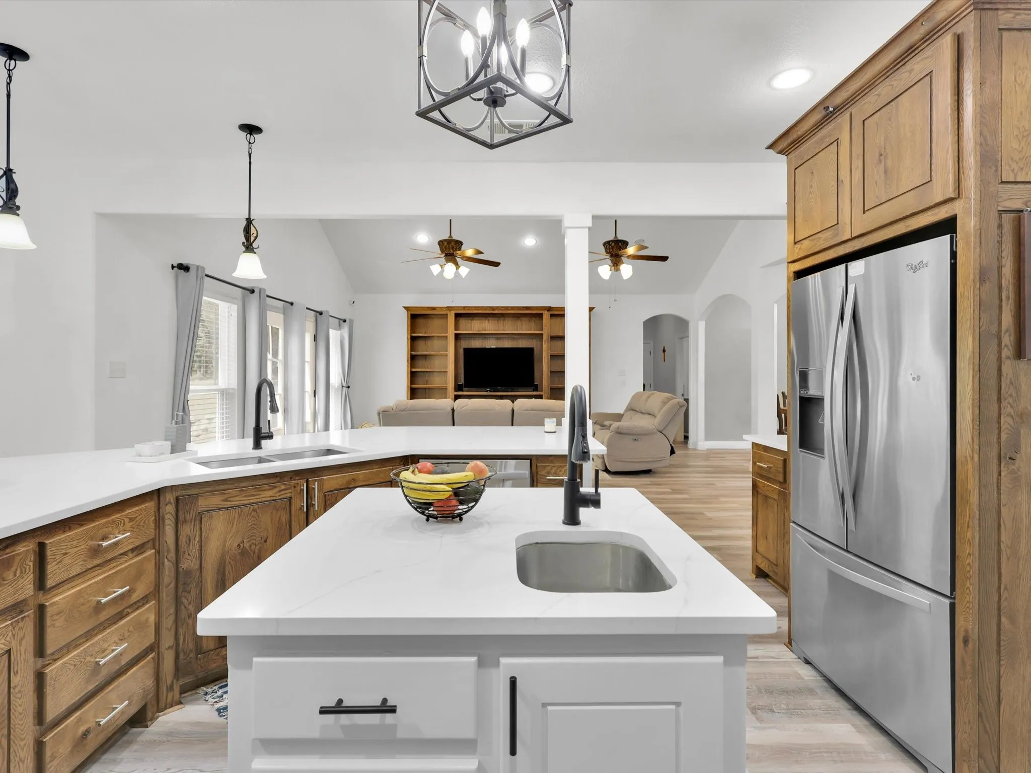 Single Family Residence For Sale in Parker County , 1255 Greg Street, Azle, Texas 76020, 4 Bedroom, 3 Bathroom, 2 Garage spaces, 3,250 Sqft, built in 2014, mls#21343166, Real Estate Agent in Azle, Homes For Sale in Parker county, Homes For Sale in Azle, Realtor in Azle Texas, Real Estate Brokerage Independent Realty Texas, Luminita Cordes Realtor