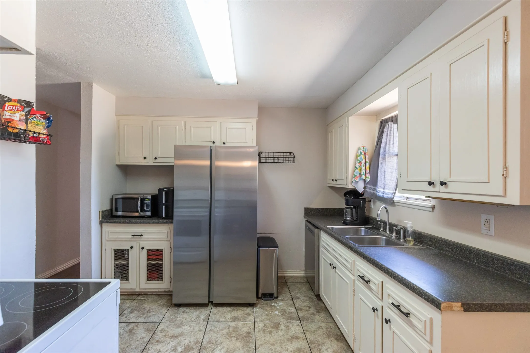 Single Family Residence For Sale in Taylor County , 2618 Rountree Drive, Abilene, Texas 79601, 2 Bedroom, 1 Bathroom, 1 Garage spaces, 988 Sqft, built in 1958, mls#21342937, Real Estate Agent in Abilene, Homes For Sale in Taylor county, Homes For Sale in Abilene, Realtor in Abilene Texas, Real Estate Brokerage Independent Realty Texas, Luminita Cordes Realtor