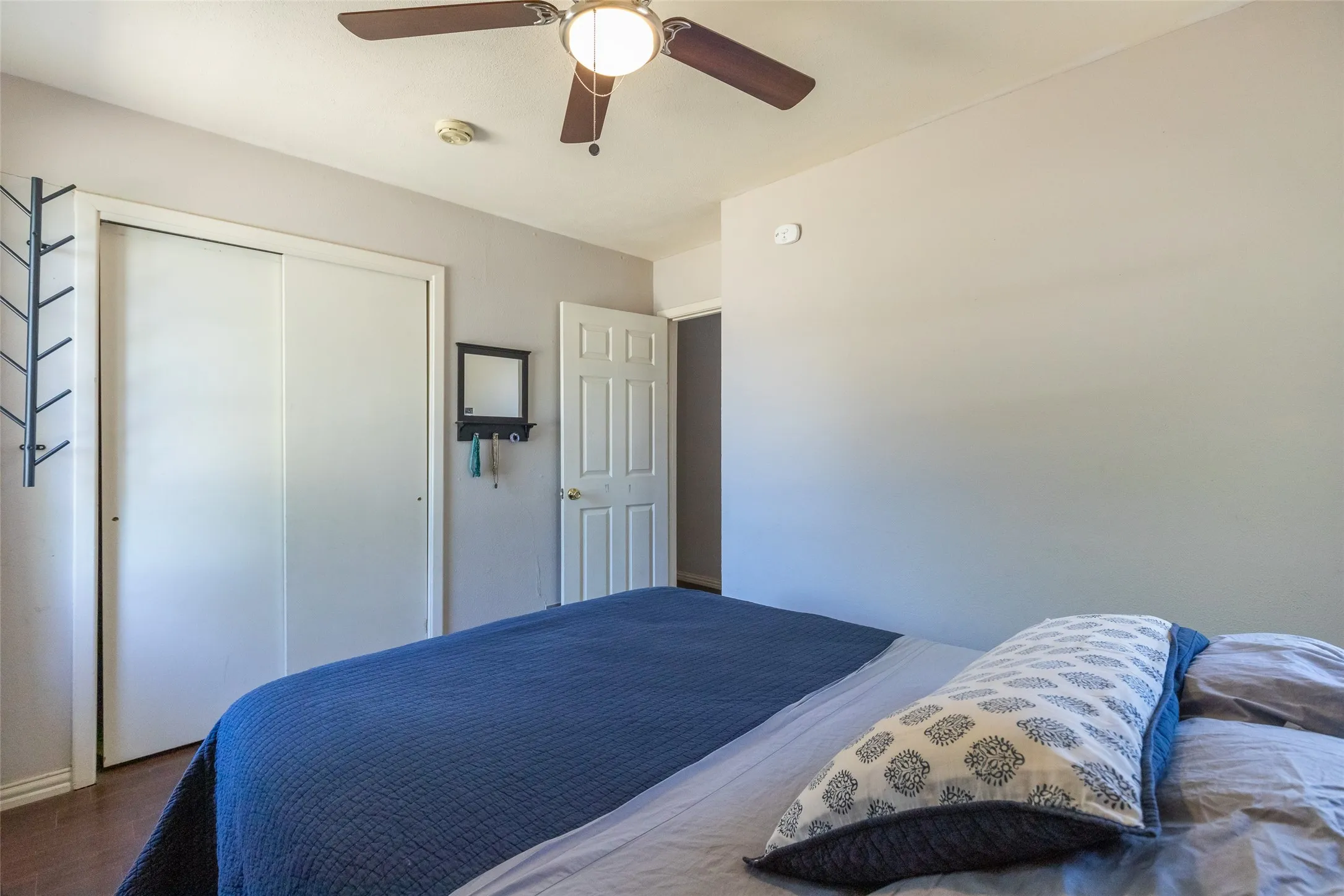 Single Family Residence For Sale in Taylor County , 2618 Rountree Drive, Abilene, Texas 79601, 2 Bedroom, 1 Bathroom, 1 Garage spaces, 988 Sqft, built in 1958, mls#21342937, Real Estate Agent in Abilene, Homes For Sale in Taylor county, Homes For Sale in Abilene, Realtor in Abilene Texas, Real Estate Brokerage Independent Realty Texas, Luminita Cordes Realtor