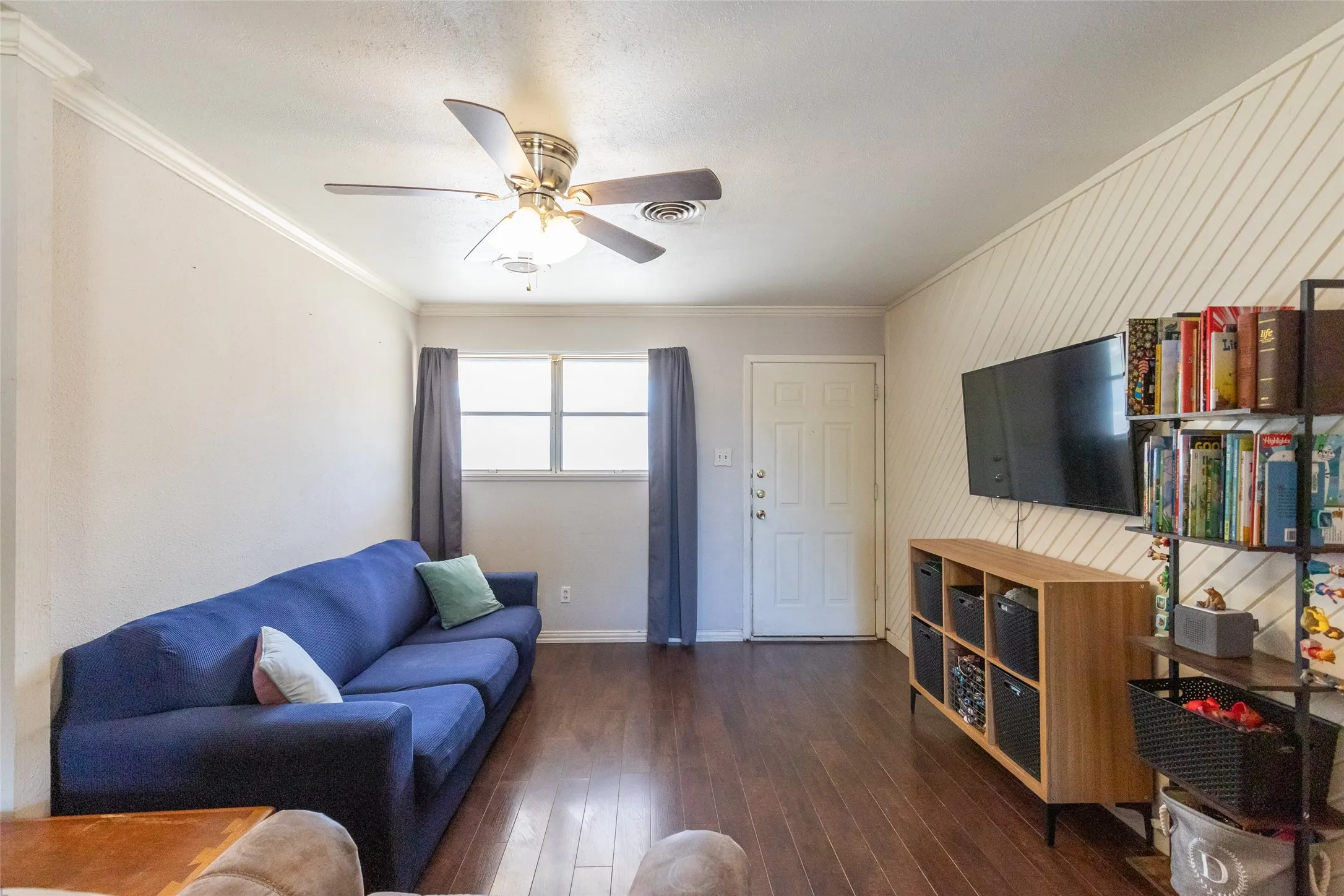 Single Family Residence For Sale in Taylor County , 2618 Rountree Drive, Abilene, Texas 79601, 2 Bedroom, 1 Bathroom, 1 Garage spaces, 988 Sqft, built in 1958, mls#21342937, Real Estate Agent in Abilene, Homes For Sale in Taylor county, Homes For Sale in Abilene, Realtor in Abilene Texas, Real Estate Brokerage Independent Realty Texas, Luminita Cordes Realtor