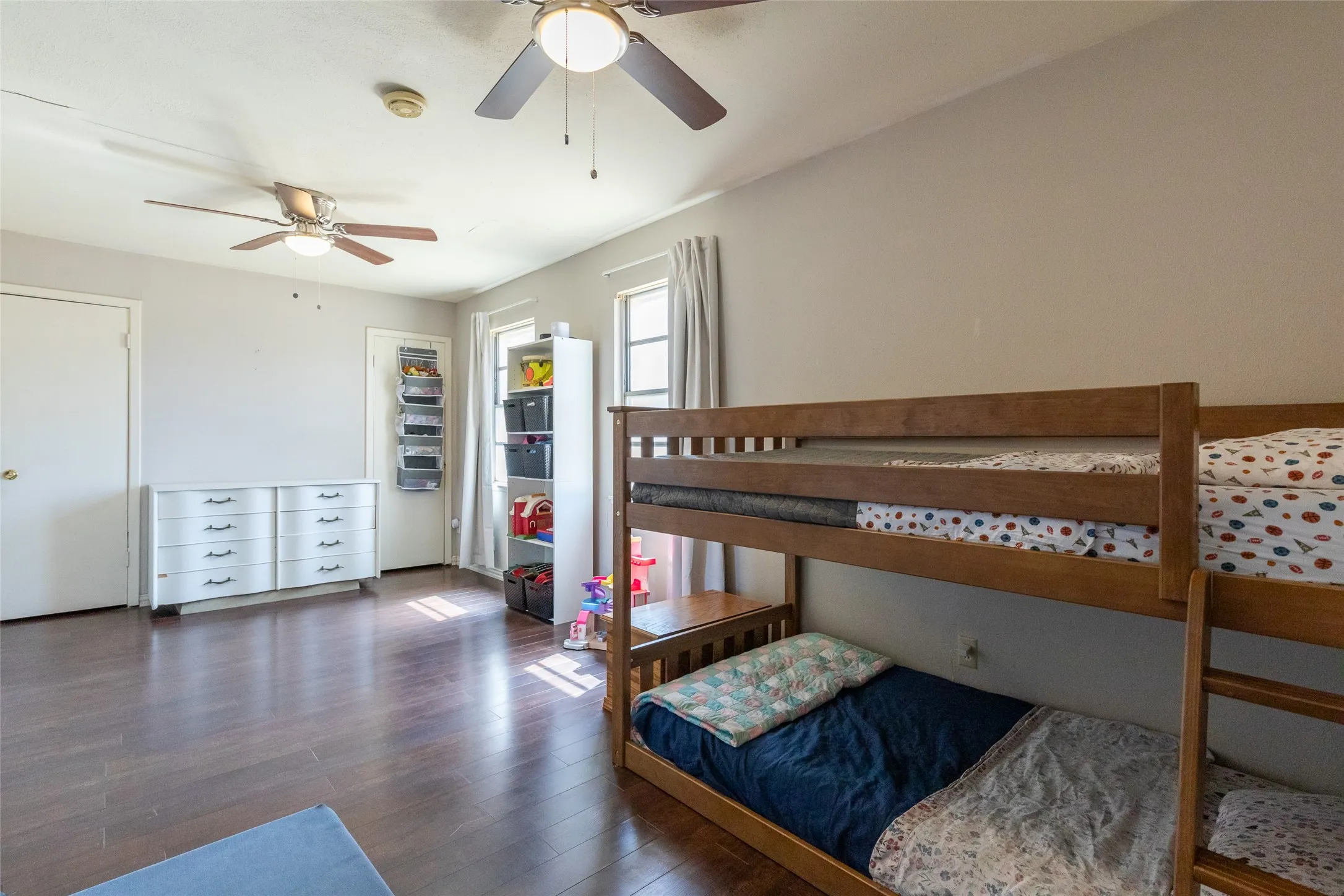 Single Family Residence For Sale in Taylor County , 2618 Rountree Drive, Abilene, Texas 79601, 2 Bedroom, 1 Bathroom, 1 Garage spaces, 988 Sqft, built in 1958, mls#21342937, Real Estate Agent in Abilene, Homes For Sale in Taylor county, Homes For Sale in Abilene, Realtor in Abilene Texas, Real Estate Brokerage Independent Realty Texas, Luminita Cordes Realtor