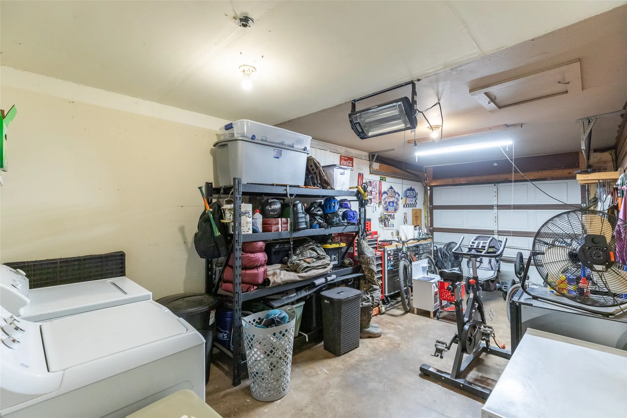 Single Family Residence For Sale in Taylor County , 2618 Rountree Drive, Abilene, Texas 79601, 2 Bedroom, 1 Bathroom, 1 Garage spaces, 988 Sqft, built in 1958, mls#21342937, Real Estate Agent in Abilene, Homes For Sale in Taylor county, Homes For Sale in Abilene, Realtor in Abilene Texas, Real Estate Brokerage Independent Realty Texas, Luminita Cordes Realtor