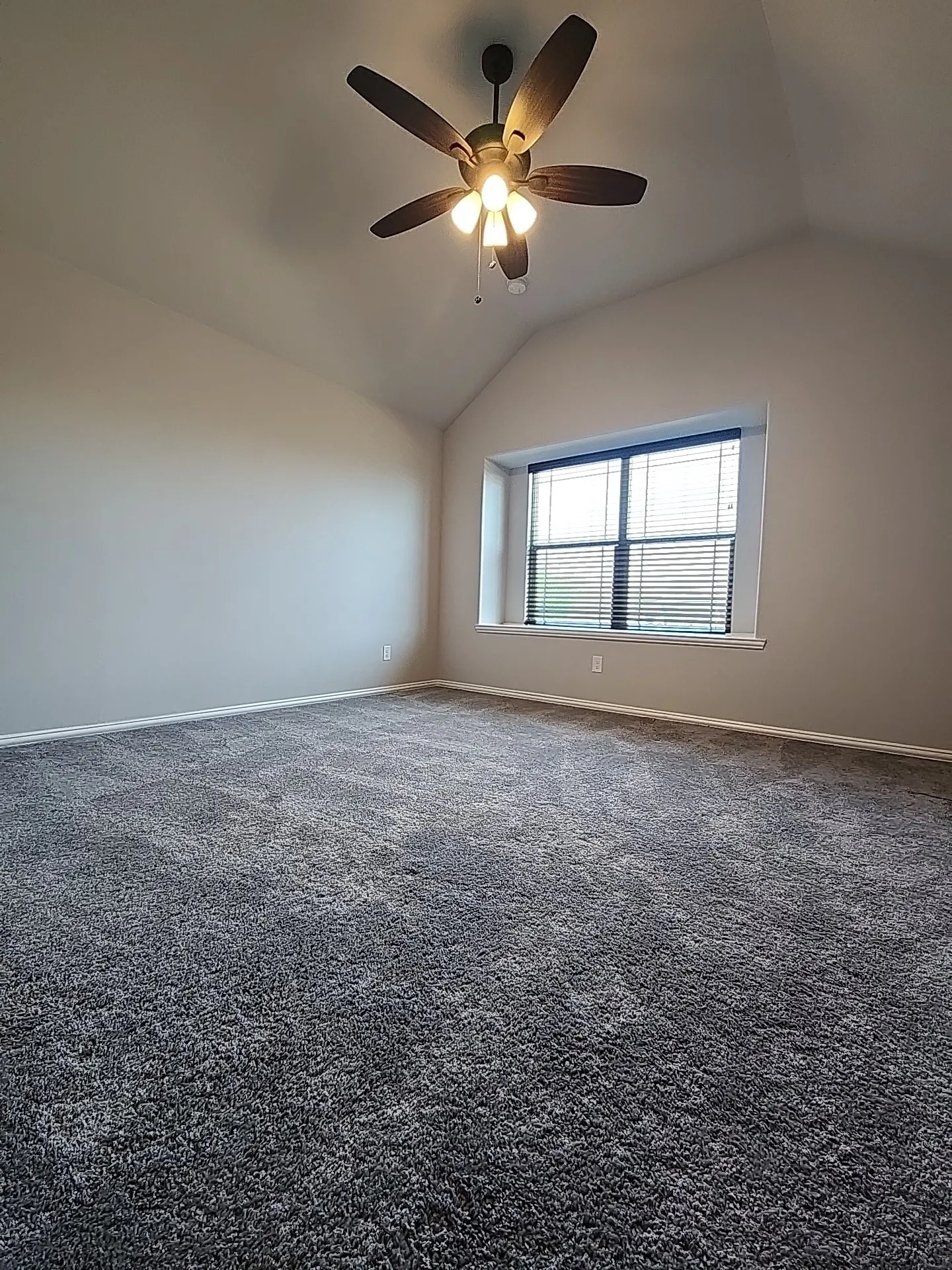 Single Family Residence For Sale in Collin County , 1420 Milton Lane, Mc Kinney, Texas 75071, 4 Bedroom, 4 Bathroom, 2 Garage spaces, 3,444 Sqft, built in 2022, mls#21345474, Real Estate Agent in Mc Kinney, Homes For Sale in Collin county, Homes For Sale in Mc Kinney, Realtor in Mc Kinney Texas, Real Estate Brokerage Independent Realty Texas, Luminita Cordes Realtor