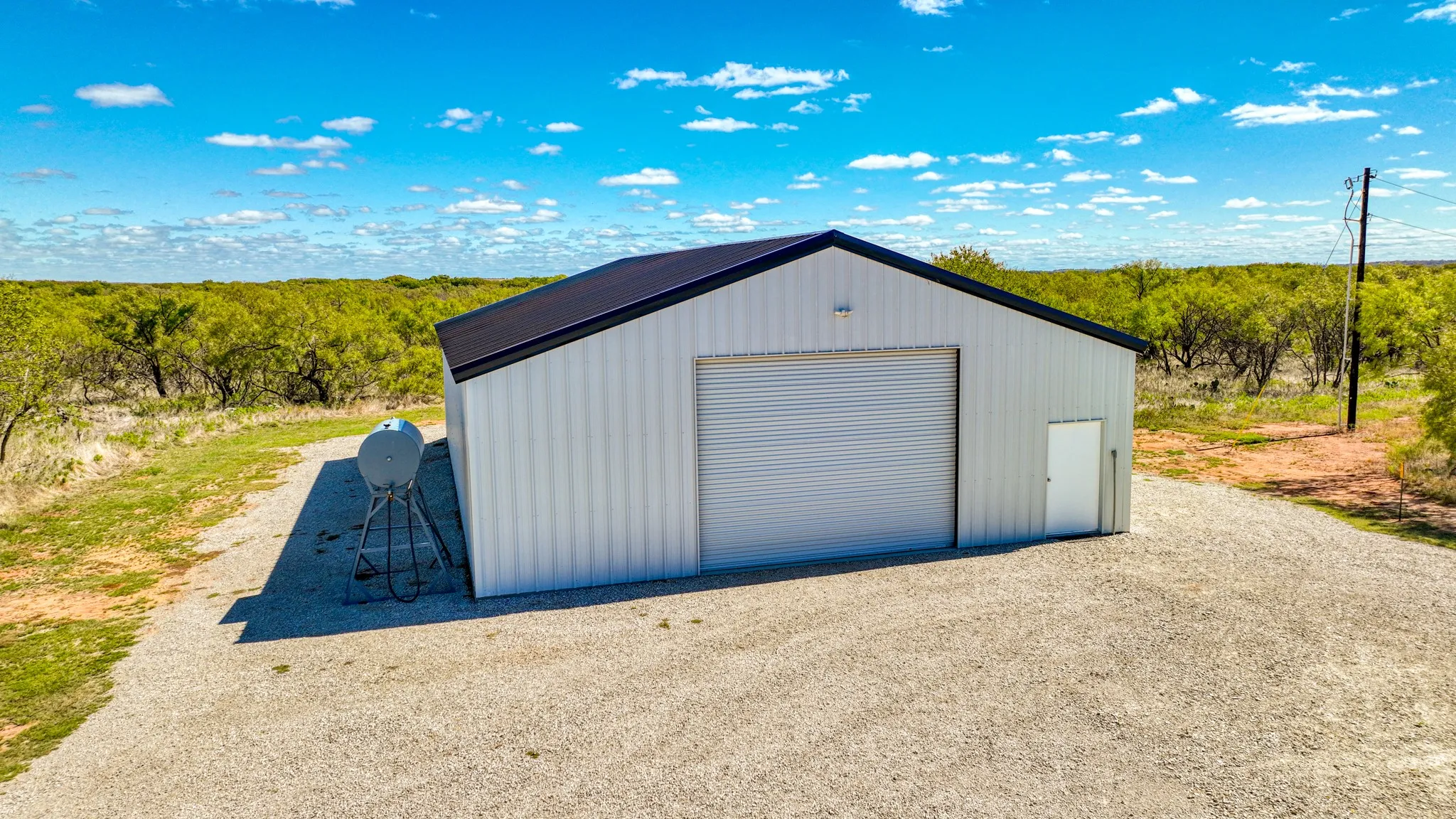 Single Family Residence For Sale in Archer County , 2337 Walsh, Megargel, Texas 76370, 3 Bedrooms, 2 Bathrooms, Garage spaces, 3,360 Sqft, built in 2022, Price $2,395,000, mls#21344743, Real Estate Agent in Megargel, Homes For Sale in Archer county, Homes For Sale in Megargel, Realtor in Megargel Texas, Real Estate Brokerage Independent Realty Texas, Luminita Cordes Realtor