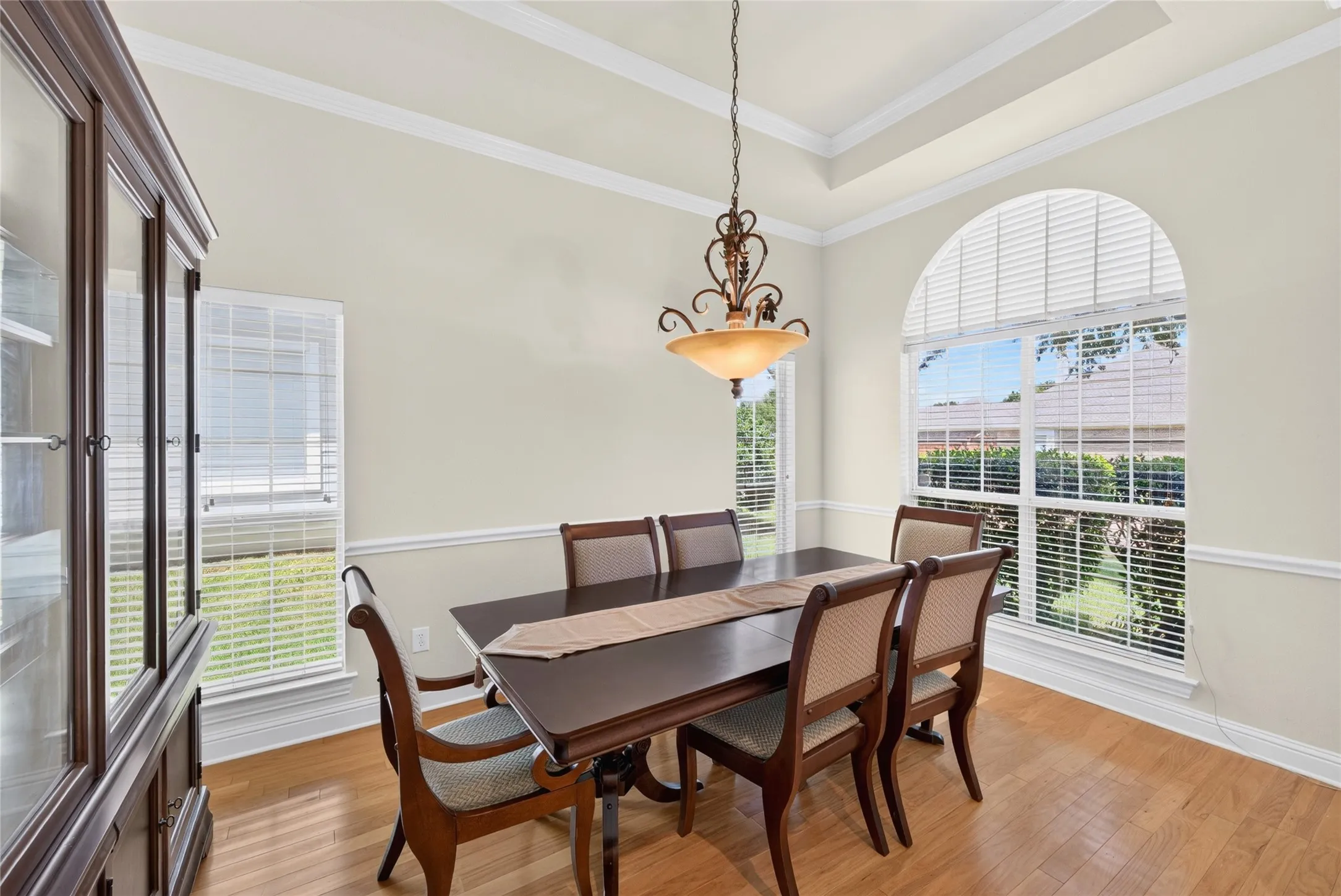 Single Family Residence For Sale in Collin County , 6777 Gatewick Drive, Frisco, Texas 75035, 4 Bedroom, 2 Bathroom, 2 Garage spaces, 2,395 Sqft, built in 1999, mls#21342984, Real Estate Agent in Frisco, Homes For Sale in Collin county, Homes For Sale in Frisco, Realtor in Frisco Texas, Real Estate Brokerage Independent Realty Texas, Luminita Cordes Realtor