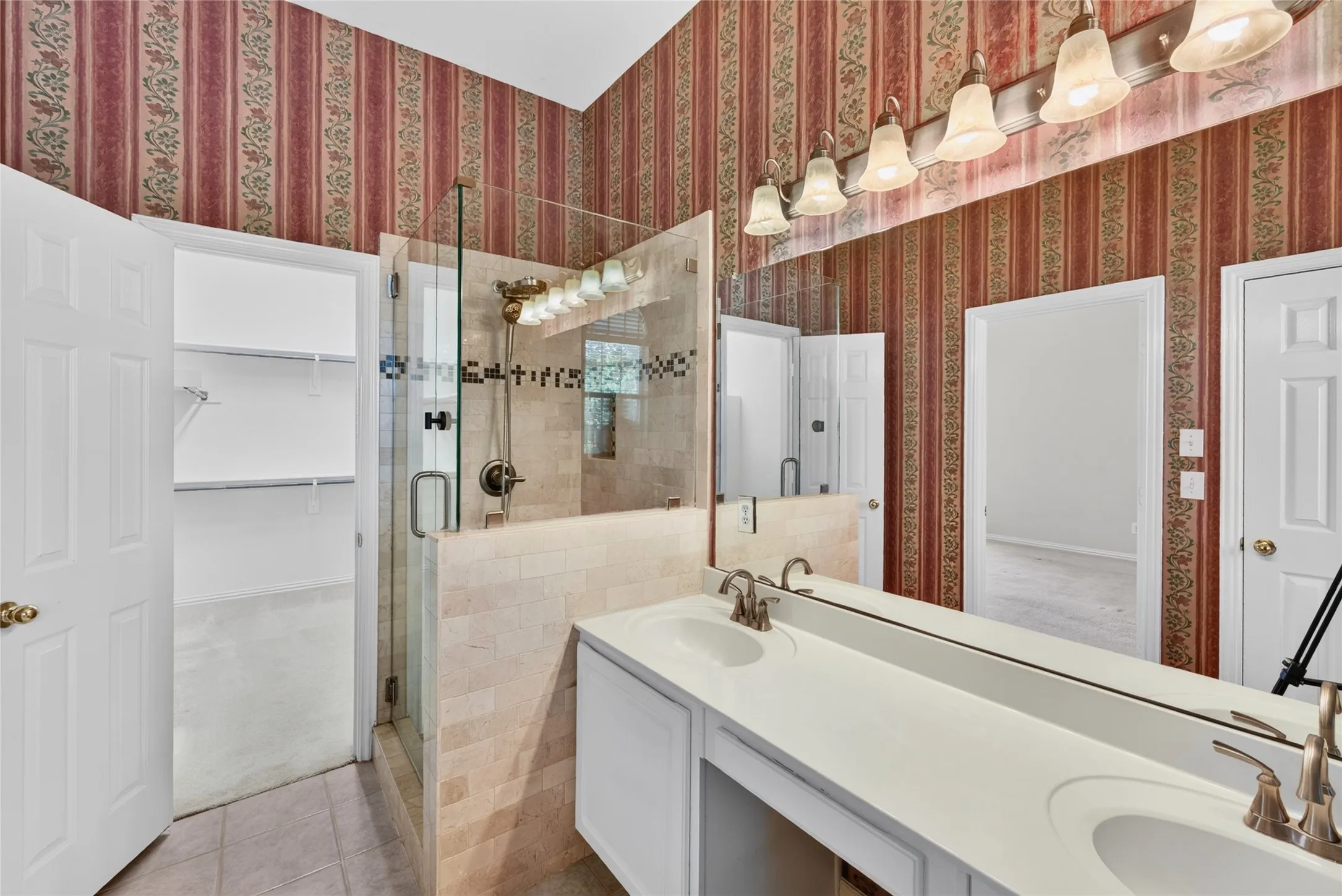 Single Family Residence For Sale in Collin County , 6777 Gatewick Drive, Frisco, Texas 75035, 4 Bedroom, 2 Bathroom, 2 Garage spaces, 2,395 Sqft, built in 1999, mls#21342984, Real Estate Agent in Frisco, Homes For Sale in Collin county, Homes For Sale in Frisco, Realtor in Frisco Texas, Real Estate Brokerage Independent Realty Texas, Luminita Cordes Realtor
