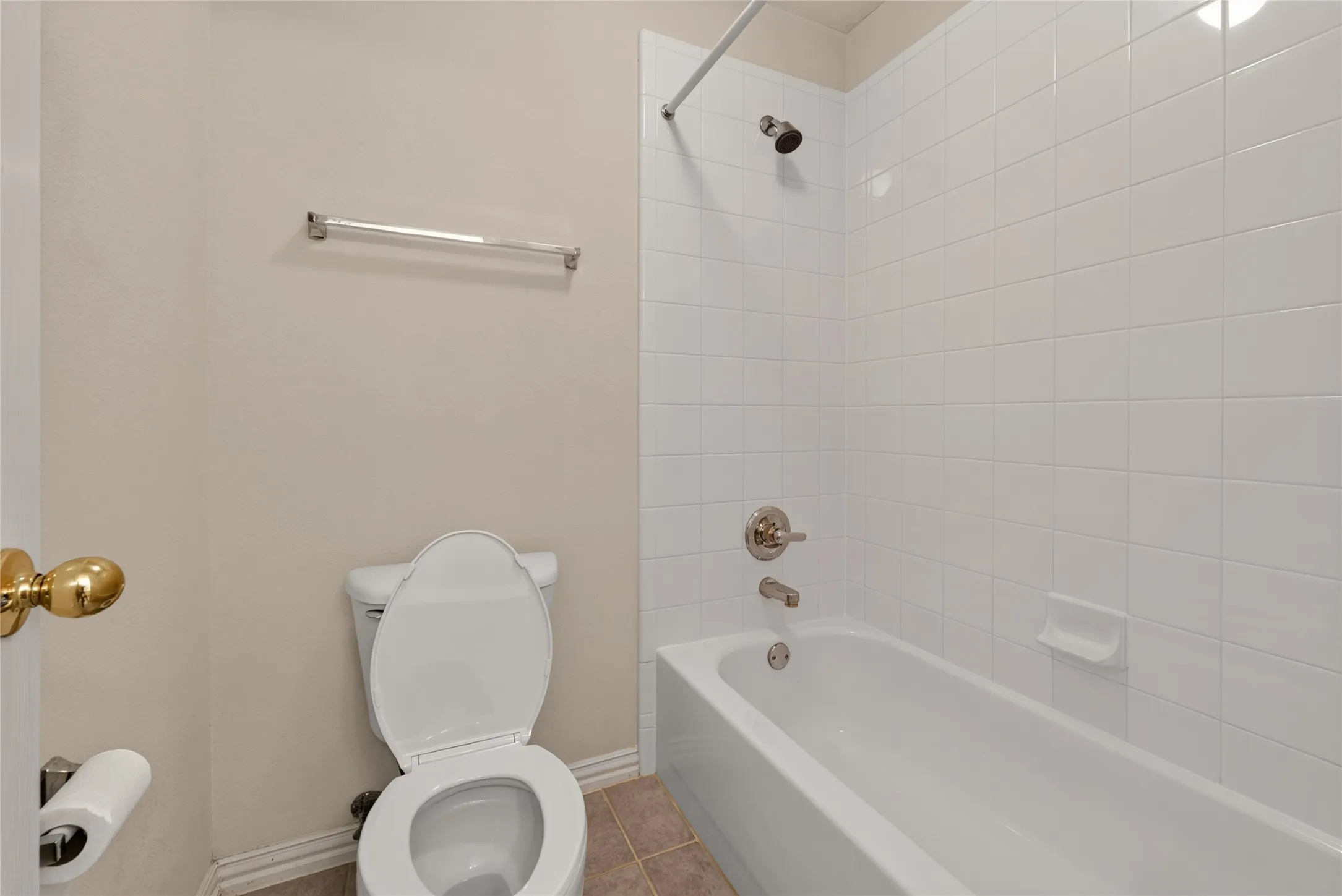 Single Family Residence For Sale in Collin County , 6777 Gatewick Drive, Frisco, Texas 75035, 4 Bedroom, 2 Bathroom, 2 Garage spaces, 2,395 Sqft, built in 1999, mls#21342984, Real Estate Agent in Frisco, Homes For Sale in Collin county, Homes For Sale in Frisco, Realtor in Frisco Texas, Real Estate Brokerage Independent Realty Texas, Luminita Cordes Realtor