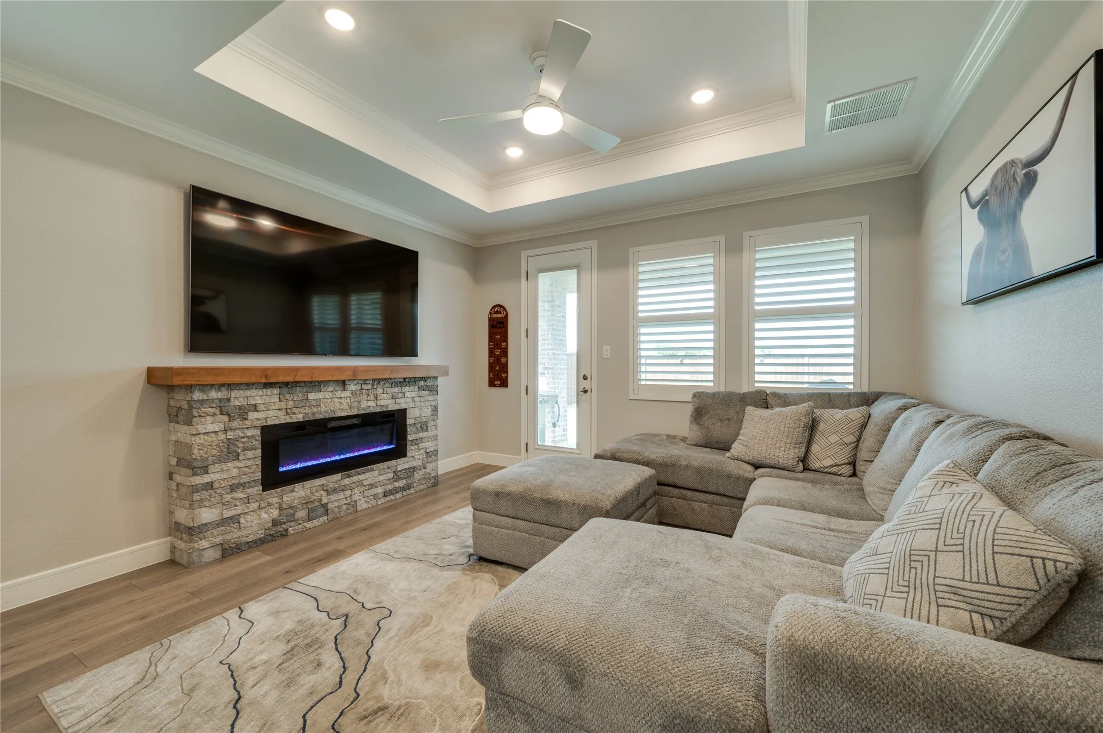 Single Family Residence For Sale in Grayson County , 3703 Cloverleaf Lane, Sherman, Texas 75092, 3 Bedroom, 3 Bathroom, 2 Garage spaces, 2,062 Sqft, built in 2024, mls#21338102, Real Estate Agent in Sherman, Homes For Sale in Grayson county, Homes For Sale in Sherman, Realtor in Sherman Texas, Real Estate Brokerage Independent Realty Texas, Luminita Cordes Realtor