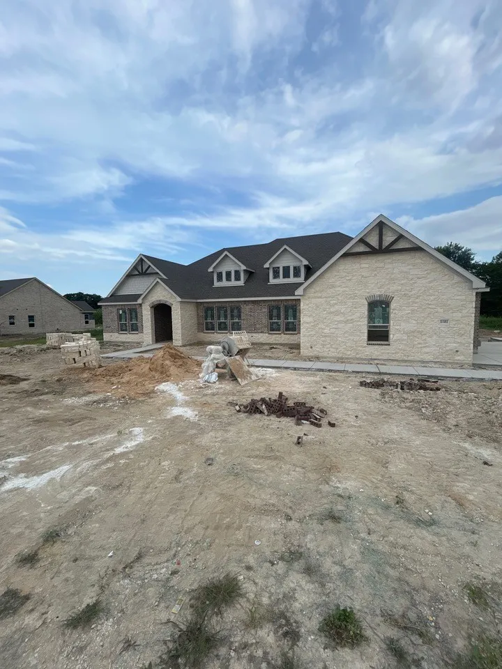 Single Family Residence For Sale in Grayson County , 1101 Perrin Lane, Van Alstyne, Texas 75495, 4 Bedrooms, 3 Bathrooms, 3 Garage spaces, 3,497 Sqft, built in 2026, Price $720,900, mls#21344558, Real Estate Agent in Van Alstyne, Homes For Sale in Grayson county, Homes For Sale in Van Alstyne, Realtor in Van Alstyne Texas, Real Estate Brokerage Independent Realty Texas, Luminita Cordes Realtor