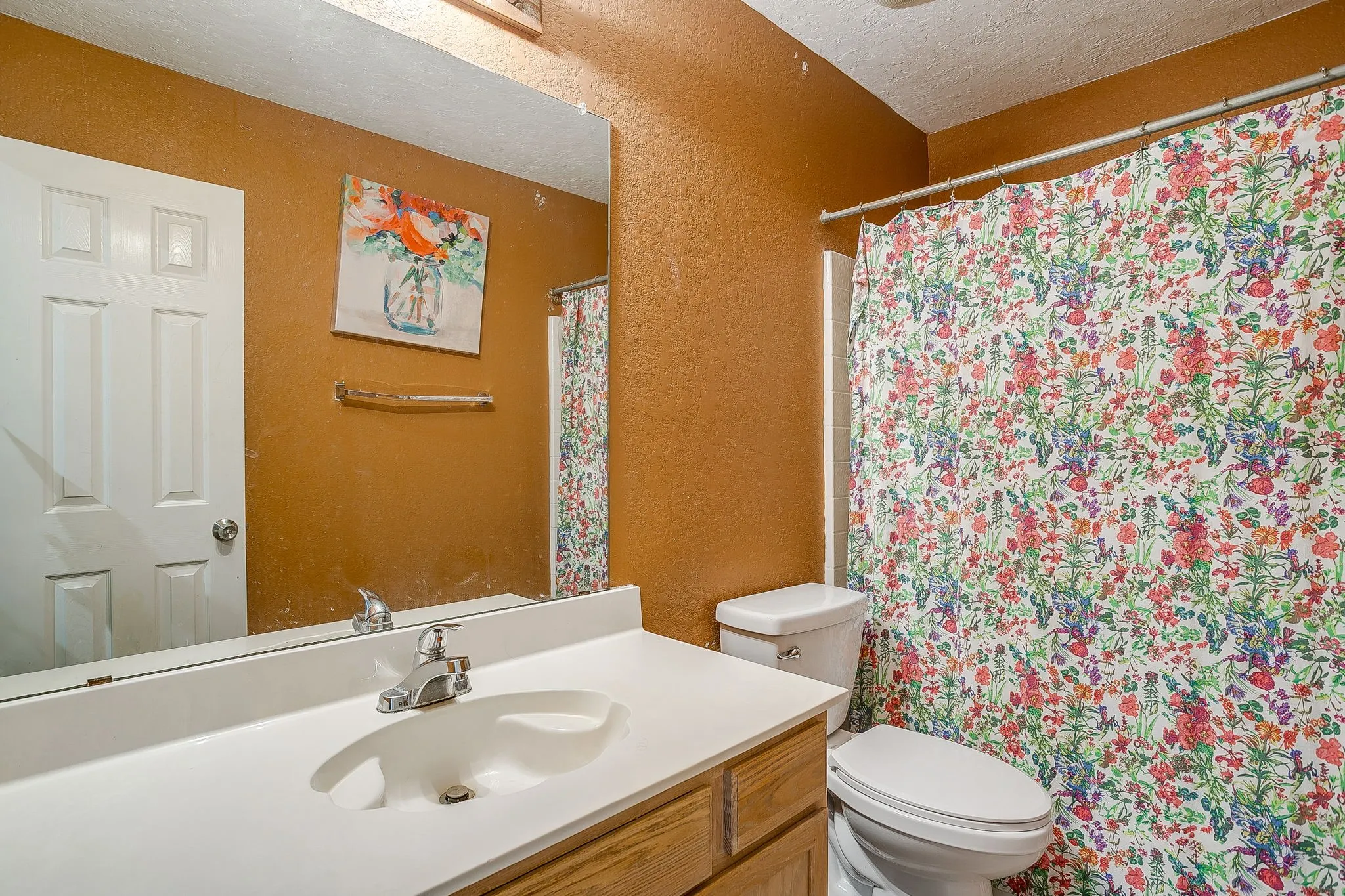 Single Family Residence For Sale in Tarrant County , 4621 Barnhill Lane, Fort Worth, Texas 76135, 3 Bedroom, 2 Bathroom, 2 Garage spaces, 1,686 Sqft, built in 2002, mls#21345107, Real Estate Agent in Fort Worth, Homes For Sale in Tarrant county, Homes For Sale in Fort Worth, Realtor in Fort Worth Texas, Real Estate Brokerage Independent Realty Texas, Luminita Cordes Realtor