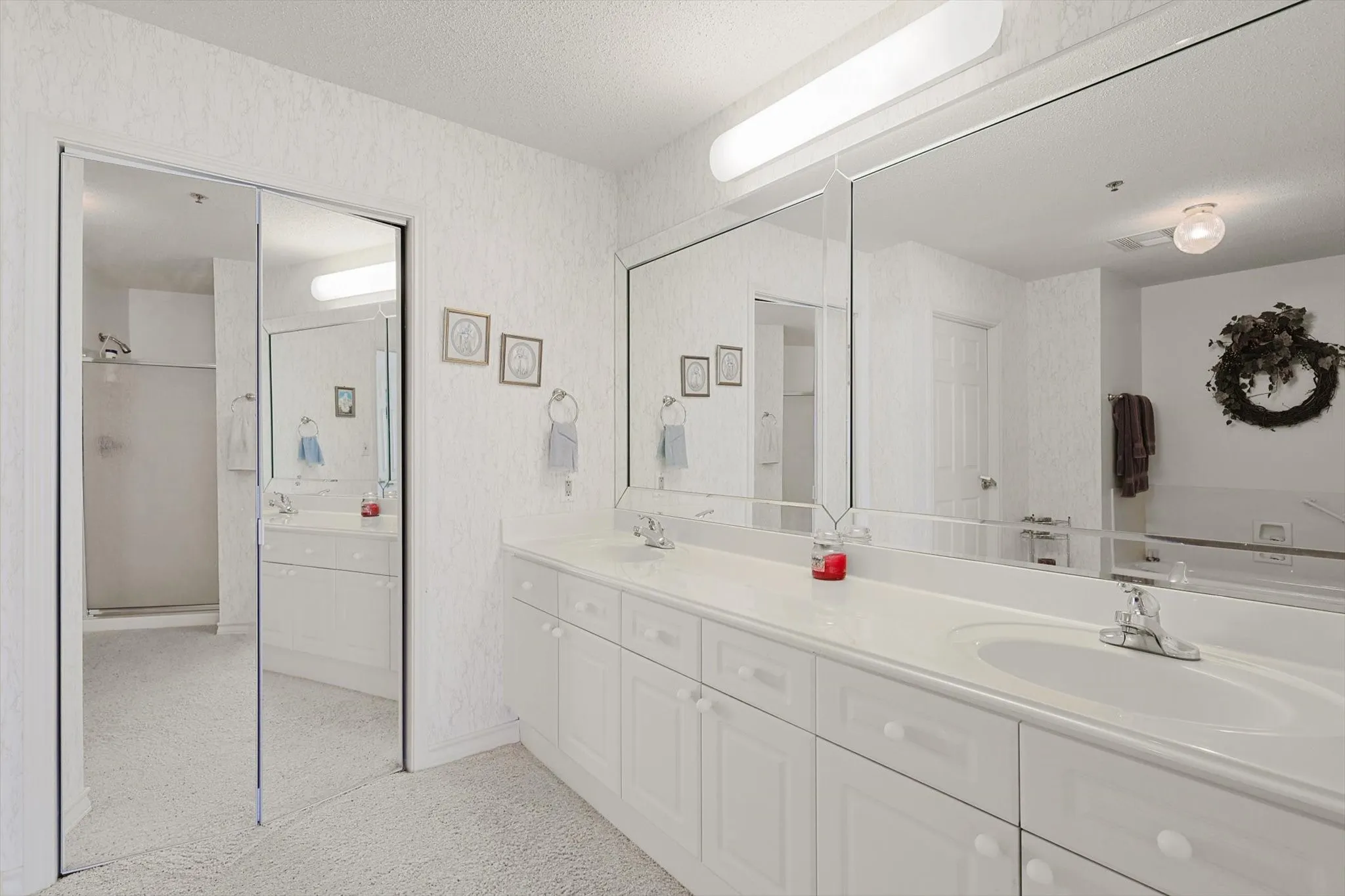 Condominium For Sale in Denton County , 3575 Lone Star Circle 907, Fort Worth, Texas 76177, 3 Bedrooms, 3 Bathrooms, Garage spaces, 2,500 Sqft, built in 1997, Price $513,000, mls#21345190, Real Estate Agent in Fort Worth, Homes For Sale in Denton county, Homes For Sale in Fort Worth, Realtor in Fort Worth Texas, Real Estate Brokerage Independent Realty Texas, Luminita Cordes Realtor