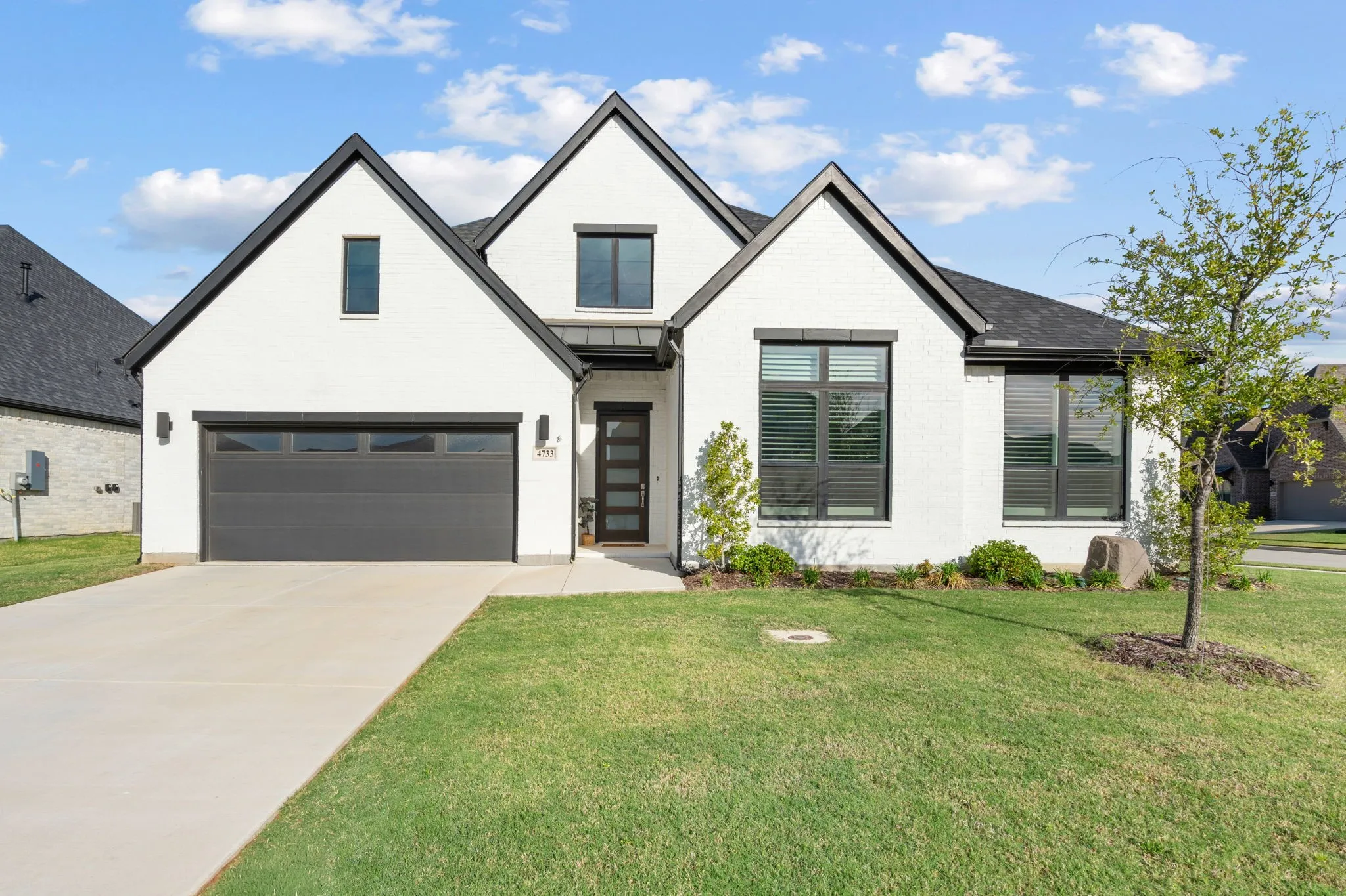 Single Family Residence For Sale in Denton County , 4733 Valley Peak, Flower Mound, Texas 76262, 4 Bedroom, 4 Bathroom, 3 Garage spaces, 3,404 Sqft, built in 2023, Price $775,000, mls#21345510, Real Estate Agent in Flower Mound, Homes For Sale in Denton county, Homes For Sale in Flower Mound, Realtor in Flower Mound Texas, Real Estate Brokerage Independent Realty Texas, Luminita Cordes Realtor
