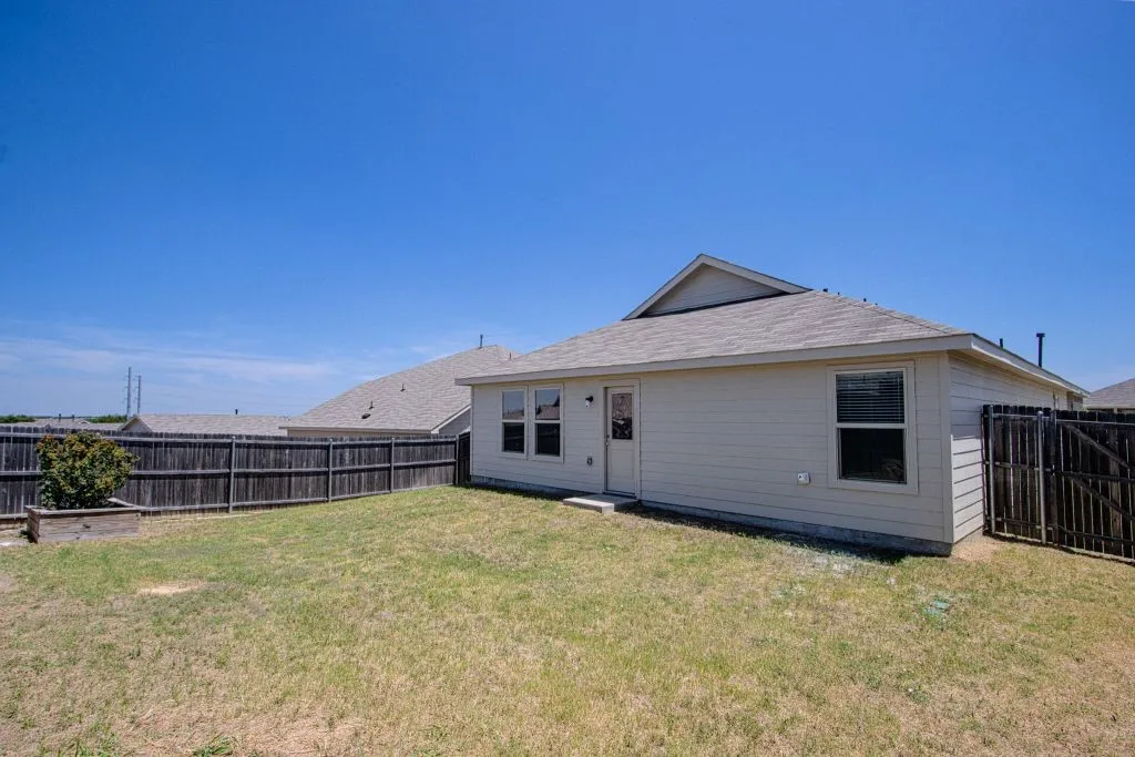 Single Family Residence For Sale in Tarrant County , 8412 Fawn Creek Drive, Fort Worth, Texas 76123, 4 Bedroom, 2 Bathroom, 2 Garage spaces, 1,725 Sqft, built in 2022, mls#21345487, Real Estate Agent in Fort Worth, Homes For Sale in Tarrant county, Homes For Sale in Fort Worth, Realtor in Fort Worth Texas, Real Estate Brokerage Independent Realty Texas, Luminita Cordes Realtor