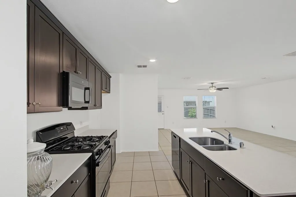 Single Family Residence For Sale in Tarrant County , 8412 Fawn Creek Drive, Fort Worth, Texas 76123, 4 Bedroom, 2 Bathroom, 2 Garage spaces, 1,725 Sqft, built in 2022, mls#21345487, Real Estate Agent in Fort Worth, Homes For Sale in Tarrant county, Homes For Sale in Fort Worth, Realtor in Fort Worth Texas, Real Estate Brokerage Independent Realty Texas, Luminita Cordes Realtor