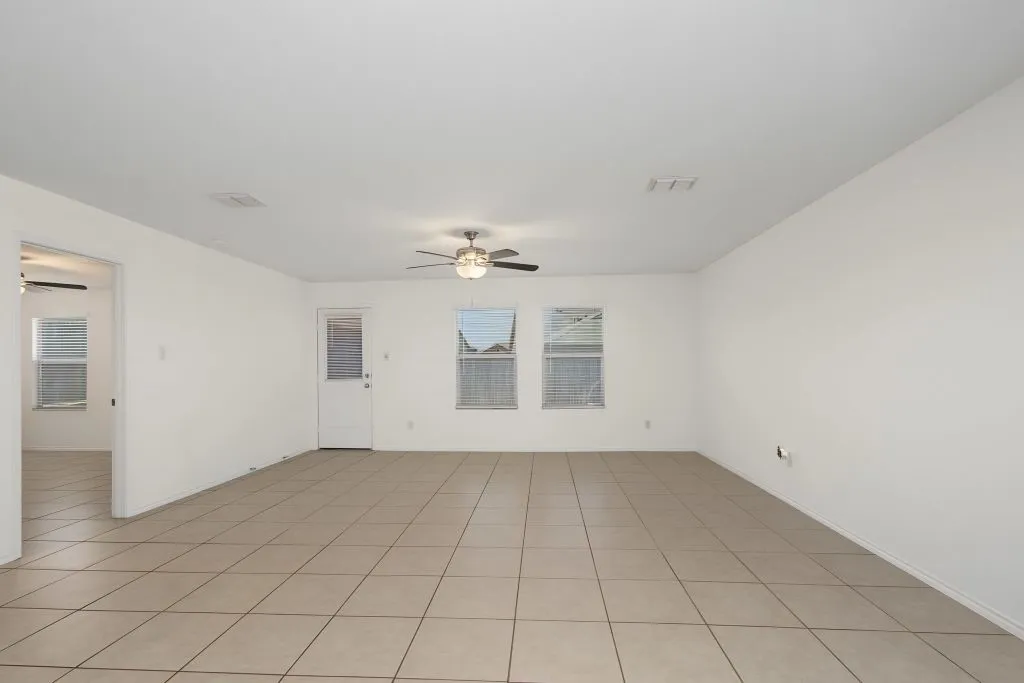 Single Family Residence For Sale in Tarrant County , 8412 Fawn Creek Drive, Fort Worth, Texas 76123, 4 Bedroom, 2 Bathroom, 2 Garage spaces, 1,725 Sqft, built in 2022, mls#21345487, Real Estate Agent in Fort Worth, Homes For Sale in Tarrant county, Homes For Sale in Fort Worth, Realtor in Fort Worth Texas, Real Estate Brokerage Independent Realty Texas, Luminita Cordes Realtor
