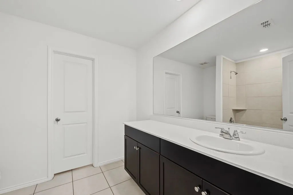Single Family Residence For Sale in Tarrant County , 8412 Fawn Creek Drive, Fort Worth, Texas 76123, 4 Bedroom, 2 Bathroom, 2 Garage spaces, 1,725 Sqft, built in 2022, mls#21345487, Real Estate Agent in Fort Worth, Homes For Sale in Tarrant county, Homes For Sale in Fort Worth, Realtor in Fort Worth Texas, Real Estate Brokerage Independent Realty Texas, Luminita Cordes Realtor