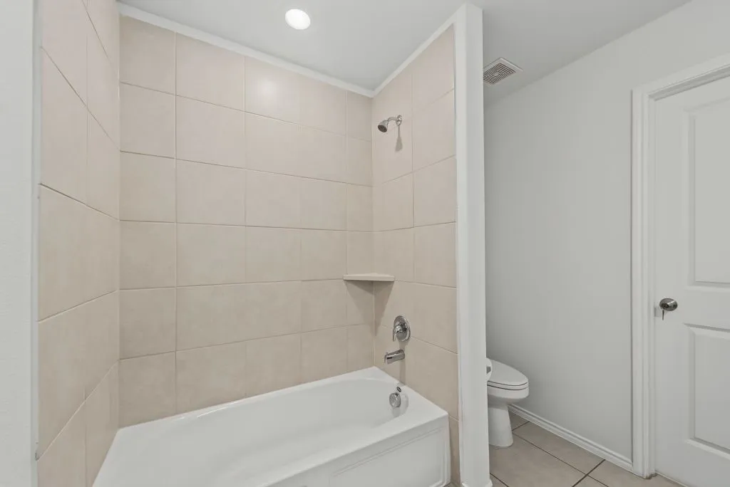 Single Family Residence For Sale in Tarrant County , 8412 Fawn Creek Drive, Fort Worth, Texas 76123, 4 Bedroom, 2 Bathroom, 2 Garage spaces, 1,725 Sqft, built in 2022, mls#21345487, Real Estate Agent in Fort Worth, Homes For Sale in Tarrant county, Homes For Sale in Fort Worth, Realtor in Fort Worth Texas, Real Estate Brokerage Independent Realty Texas, Luminita Cordes Realtor