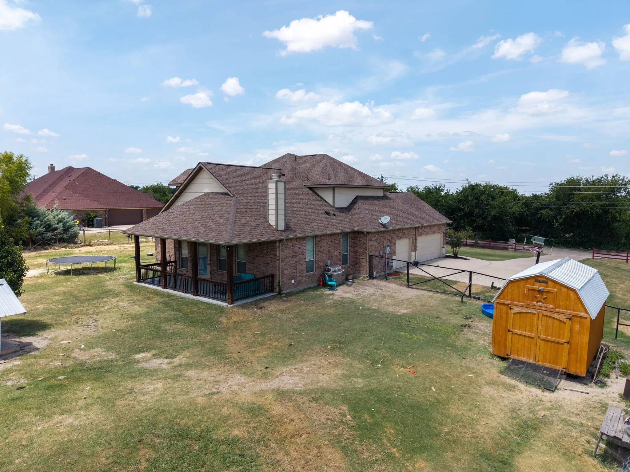 Single Family Residence For Sale in Johnson County , 8909 County Road 915, Godley, Texas 76044, 5 Bedroom, 3 Bathroom, 3 Garage spaces, 3,615 Sqft, built in 2014, Price $629,000, mls#21336131, Real Estate Agent in Godley, Homes For Sale in Johnson county, Homes For Sale in Godley, Realtor in Godley Texas, Real Estate Brokerage Independent Realty Texas, Luminita Cordes Realtor