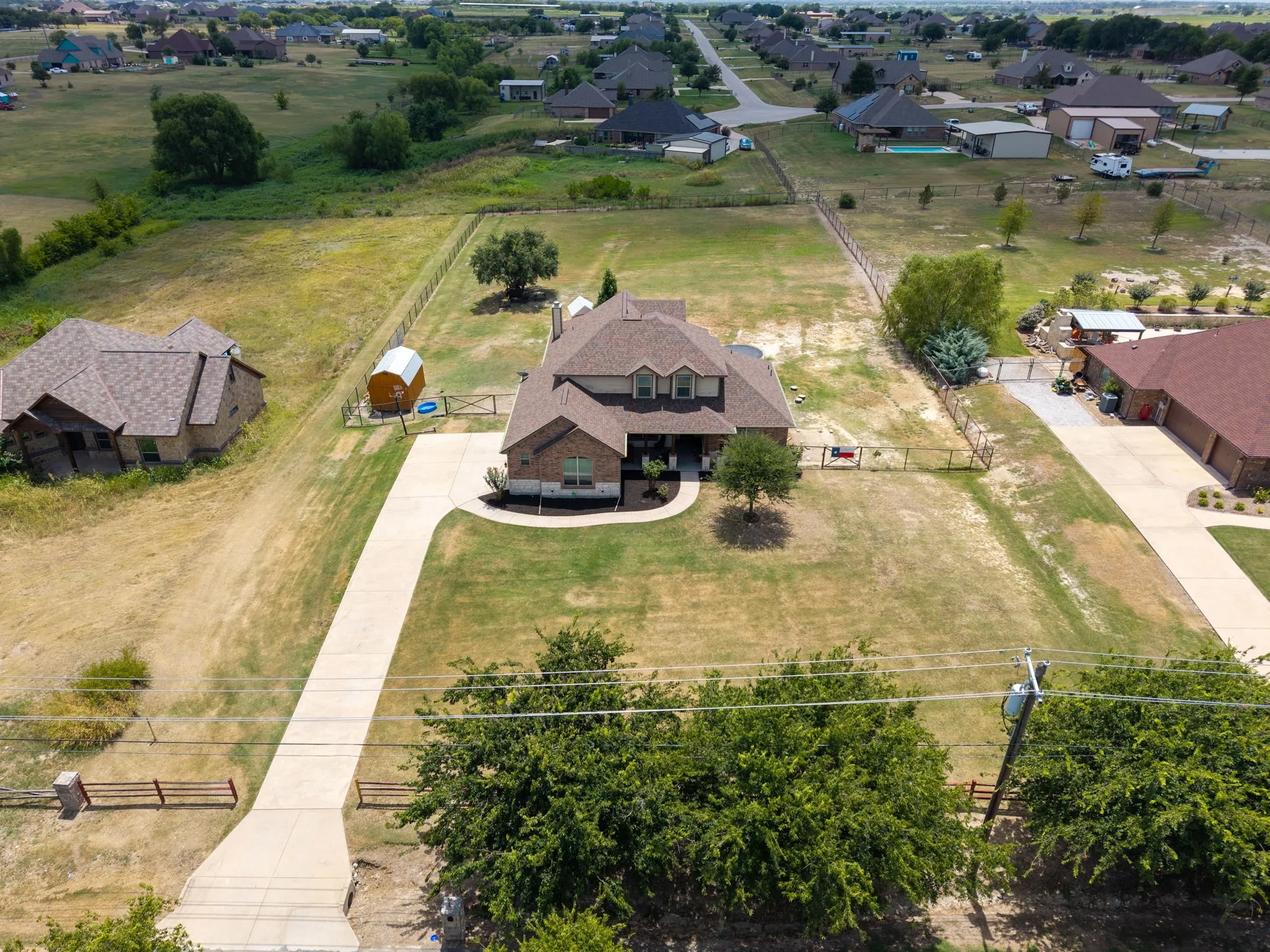 Single Family Residence For Sale in Johnson County , 8909 County Road 915, Godley, Texas 76044, 5 Bedroom, 3 Bathroom, 3 Garage spaces, 3,615 Sqft, built in 2014, Price $629,000, mls#21336131, Real Estate Agent in Godley, Homes For Sale in Johnson county, Homes For Sale in Godley, Realtor in Godley Texas, Real Estate Brokerage Independent Realty Texas, Luminita Cordes Realtor