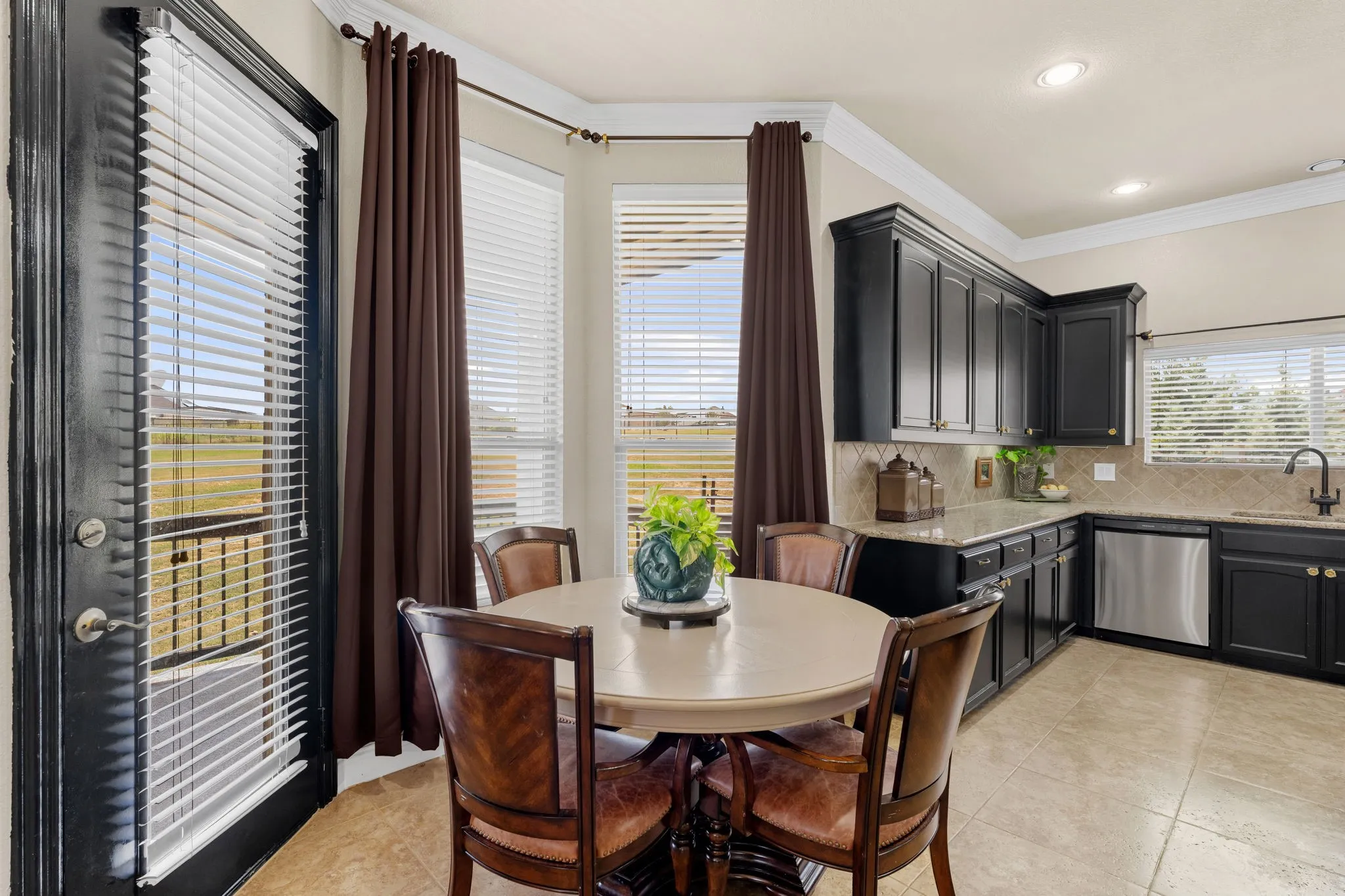 Single Family Residence For Sale in Johnson County , 8909 County Road 915, Godley, Texas 76044, 5 Bedroom, 3 Bathroom, 3 Garage spaces, 3,615 Sqft, built in 2014, Price $629,000, mls#21336131, Real Estate Agent in Godley, Homes For Sale in Johnson county, Homes For Sale in Godley, Realtor in Godley Texas, Real Estate Brokerage Independent Realty Texas, Luminita Cordes Realtor
