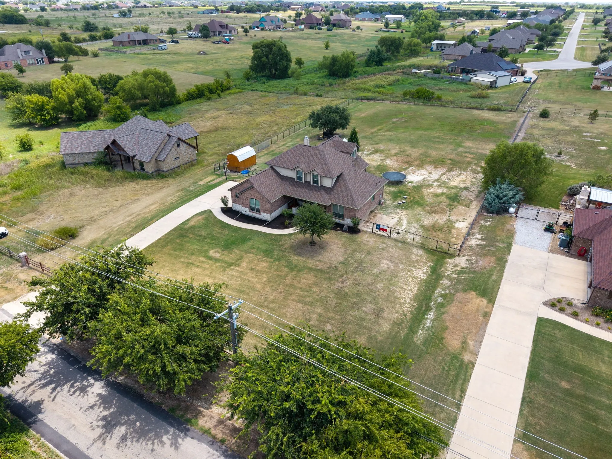 Single Family Residence For Sale in Johnson County , 8909 County Road 915, Godley, Texas 76044, 5 Bedroom, 3 Bathroom, 3 Garage spaces, 3,615 Sqft, built in 2014, Price $629,000, mls#21336131, Real Estate Agent in Godley, Homes For Sale in Johnson county, Homes For Sale in Godley, Realtor in Godley Texas, Real Estate Brokerage Independent Realty Texas, Luminita Cordes Realtor