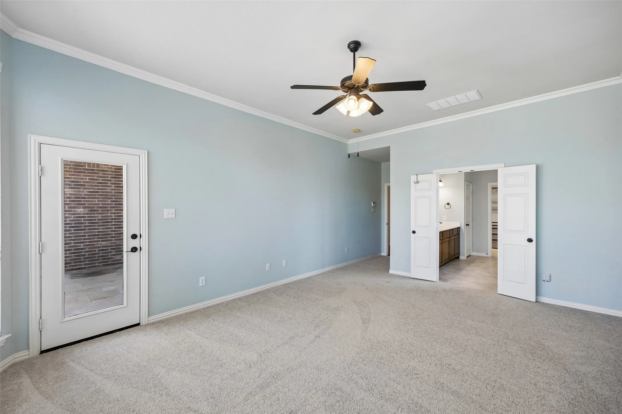 Single Family Residence For Sale in Collin County , 7701 Glenmere Trail, Sachse, Texas 75048, 4 Bedroom, 3 Bathroom, 3 Garage spaces, 3,274 Sqft, built in 2011, mls#21343971, Real Estate Agent in Sachse, Homes For Sale in Collin county, Homes For Sale in Sachse, Realtor in Sachse Texas, Real Estate Brokerage Independent Realty Texas, Luminita Cordes Realtor