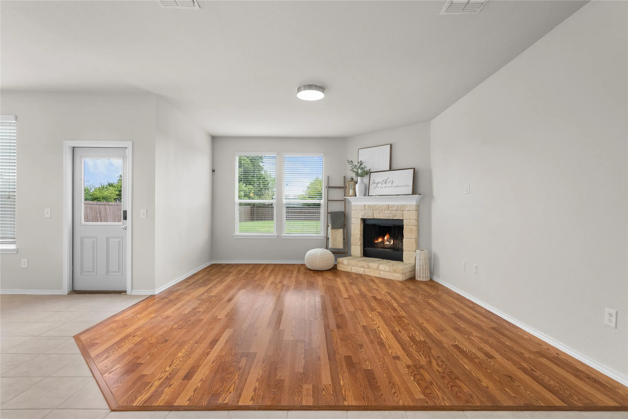 Single Family Residence For Sale in Denton County , 1918 Trace Drive, Aubrey, Texas 76227, 5 Bedroom, 3 Bathroom, 2 Garage spaces, 2,902 Sqft, built in 2018, mls#21345103, Real Estate Agent in Aubrey, Homes For Sale in Denton county, Homes For Sale in Aubrey, Realtor in Aubrey Texas, Real Estate Brokerage Independent Realty Texas, Luminita Cordes Realtor