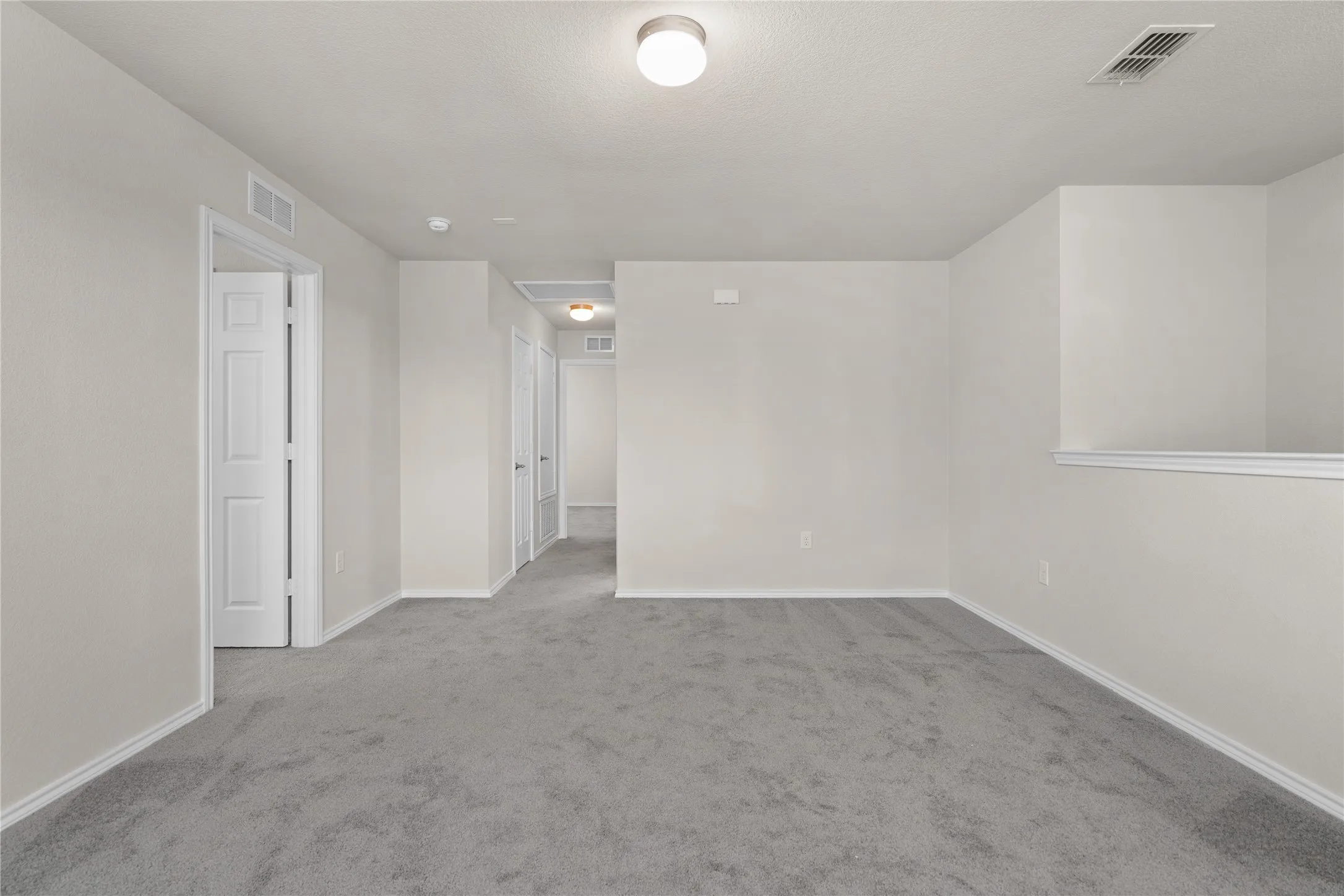 Single Family Residence For Sale in Denton County , 1918 Trace Drive, Aubrey, Texas 76227, 5 Bedroom, 3 Bathroom, 2 Garage spaces, 2,902 Sqft, built in 2018, mls#21345103, Real Estate Agent in Aubrey, Homes For Sale in Denton county, Homes For Sale in Aubrey, Realtor in Aubrey Texas, Real Estate Brokerage Independent Realty Texas, Luminita Cordes Realtor