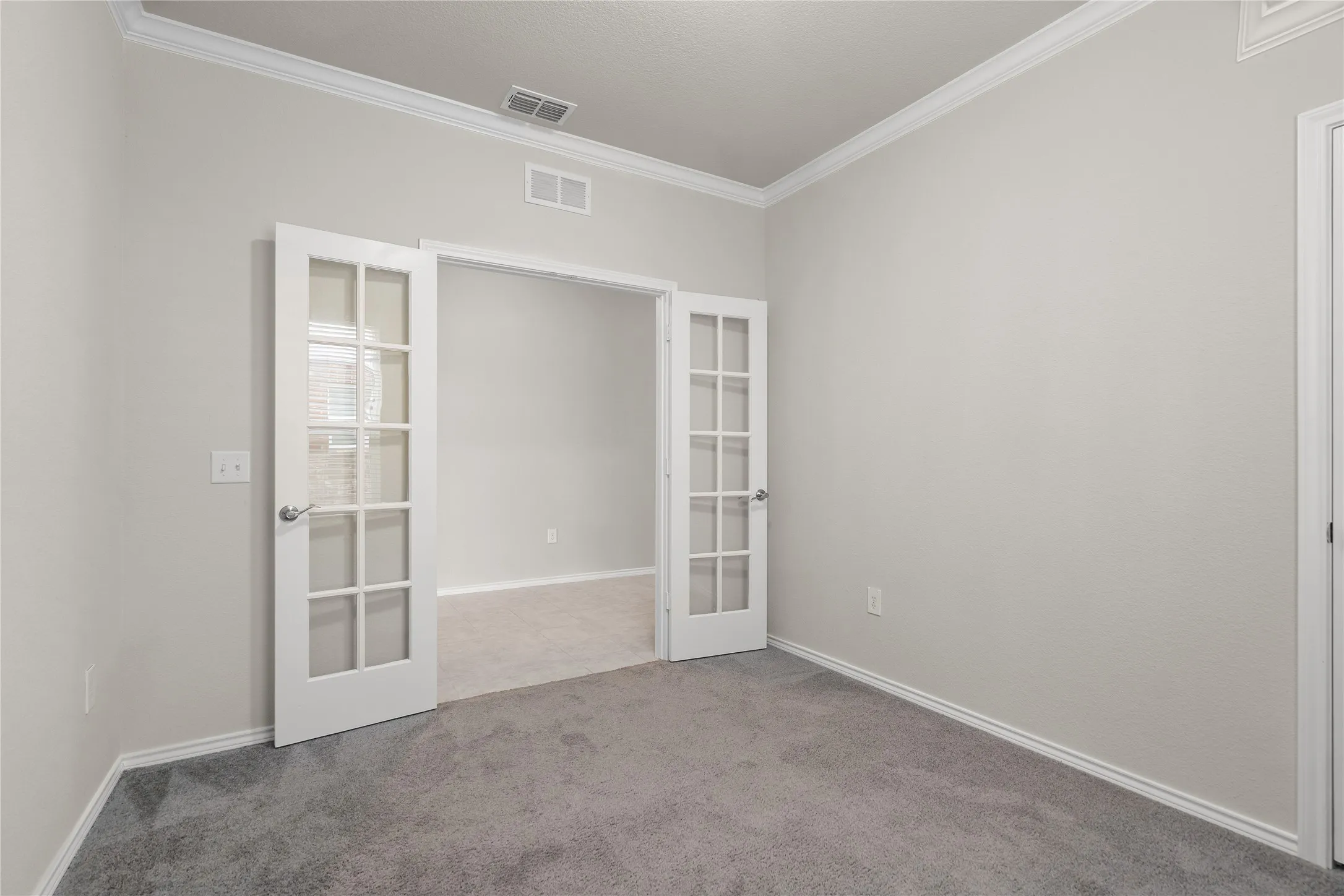 Single Family Residence For Sale in Denton County , 1918 Trace Drive, Aubrey, Texas 76227, 5 Bedroom, 3 Bathroom, 2 Garage spaces, 2,902 Sqft, built in 2018, mls#21345103, Real Estate Agent in Aubrey, Homes For Sale in Denton county, Homes For Sale in Aubrey, Realtor in Aubrey Texas, Real Estate Brokerage Independent Realty Texas, Luminita Cordes Realtor