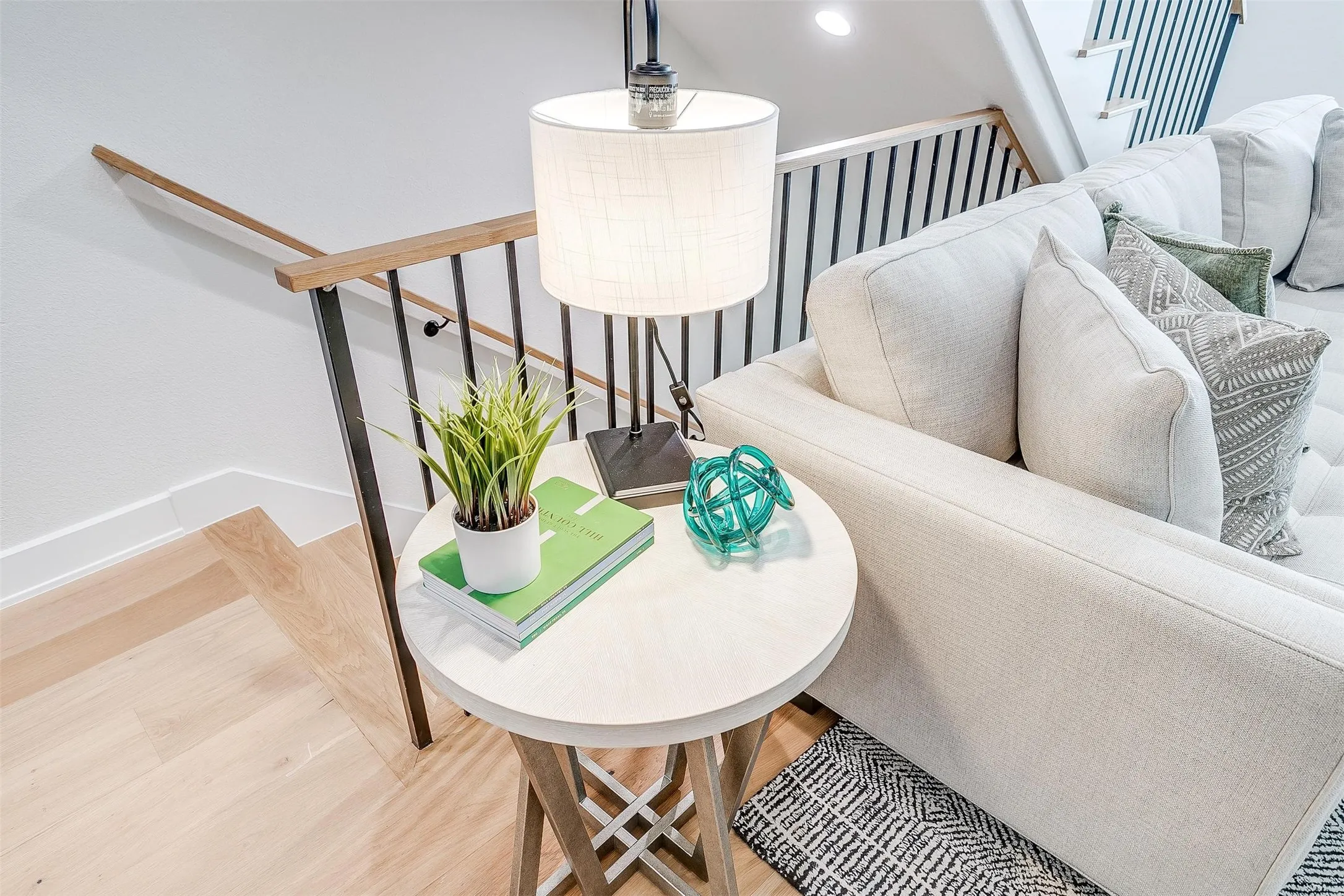 Townhouse For Sale in Tarrant County , 135 Thornton Street, Arlington, Texas 76013, 2 Bedrooms, 3 Bathrooms, 2 Garage spaces, 1,606 Sqft, built in 2023, Price $330,000, mls#21345529, Real Estate Agent in Arlington, Homes For Sale in Tarrant county, Homes For Sale in Arlington, Realtor in Arlington Texas, Real Estate Brokerage Independent Realty Texas, Luminita Cordes Realtor